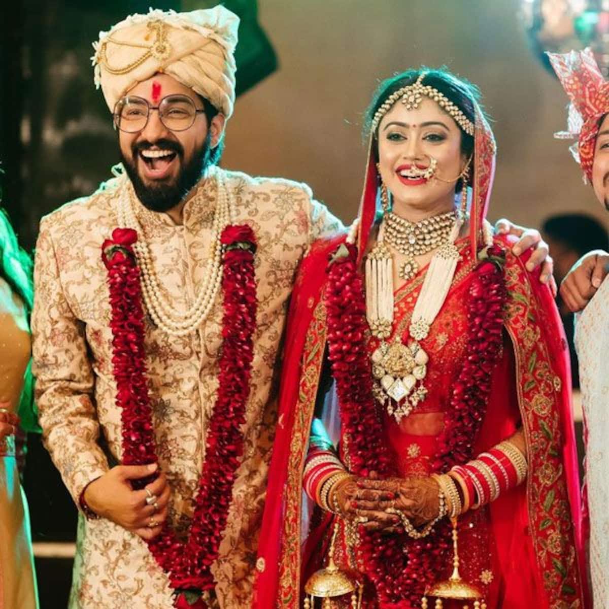 1200x1200 Bekhayali composer duo, Sachet Tandon and Parampara Thakur, are now husband and wife!