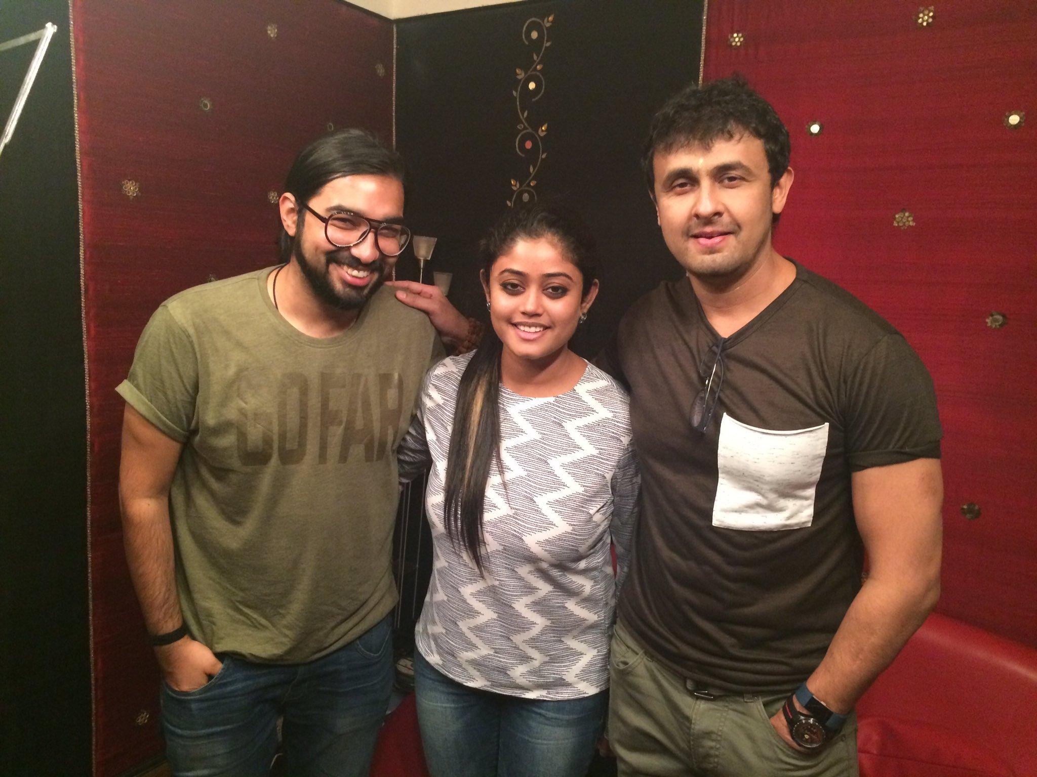 2048x1536 Sachet Parampara Our Second Song For #ToiletEkPremKatha Wid D Legend #SonuNigam Sir! #HasMatPagliSadVersion!
