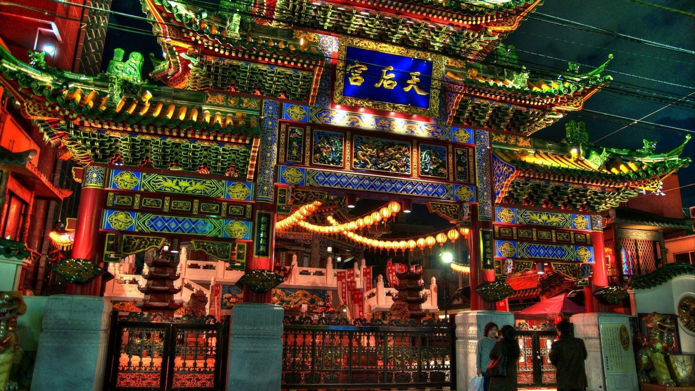 2400x1350 Splendid chinese pagoda wallpaper. PC