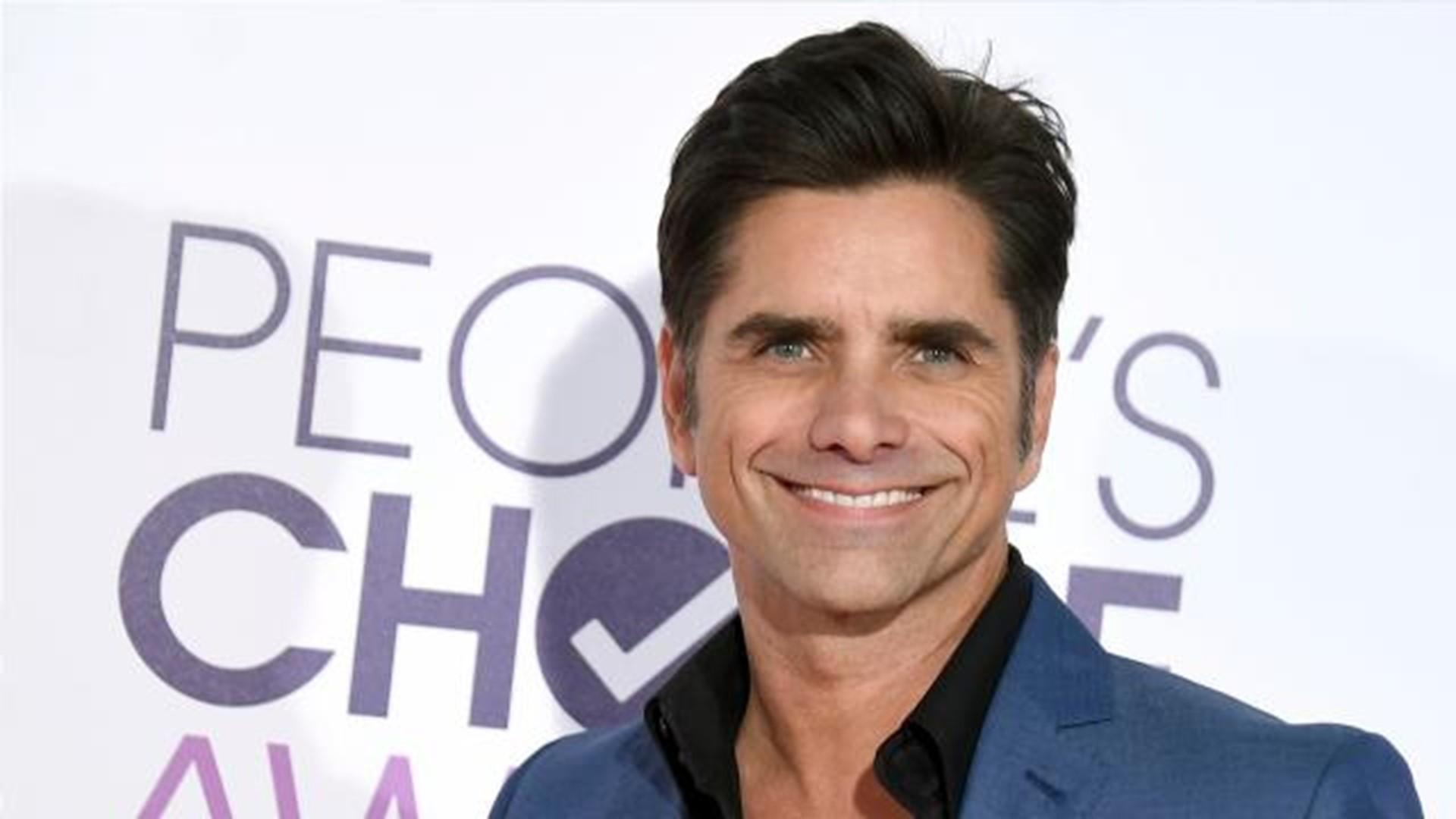 1920x1080 John Stamos' house to get 'Fuller' with a baby on the way