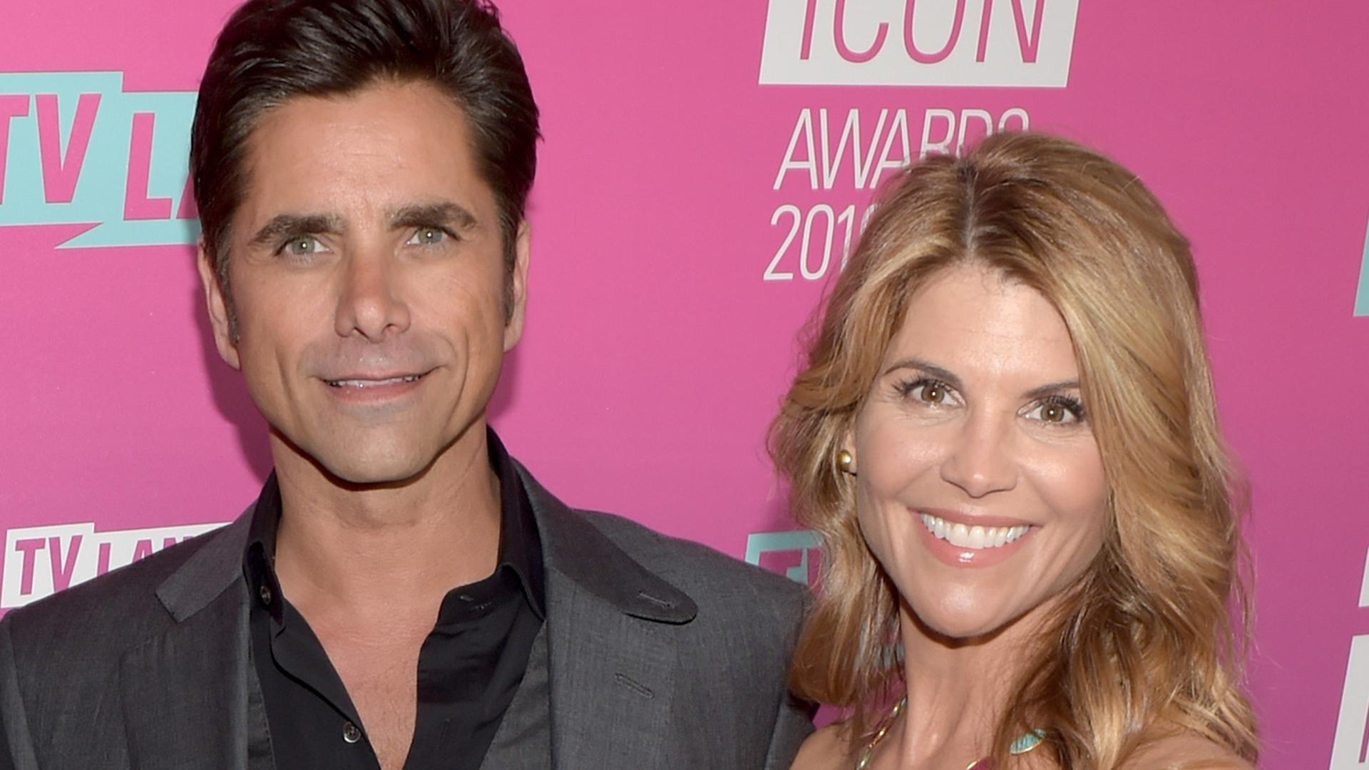 1920x1080 John Stamos' throwback pic proves he and Lori Loughlin do not age