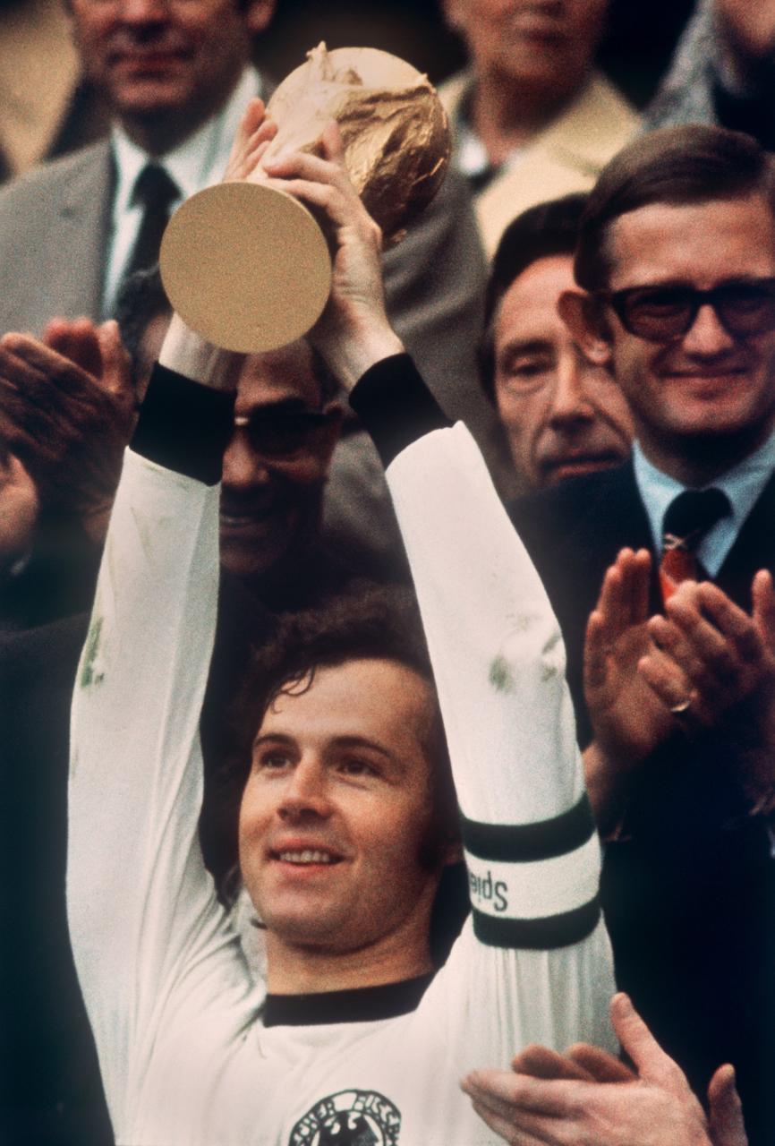 Franz Beckenbauer Wallpapers - Top Free Franz Beckenbauer Backgrounds ...