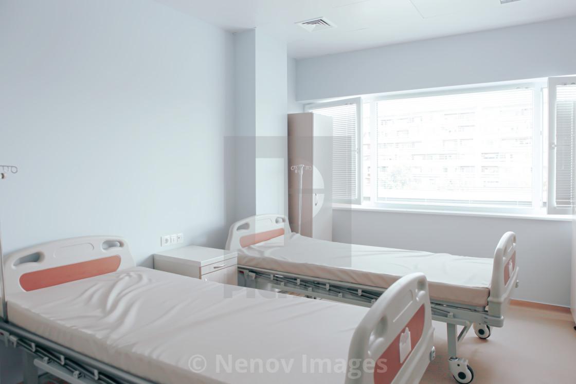 1120x747 Modern hospital room. Hospital bed in clean and modern hospital. Interior of empty hospital ward., download or print for £21.08