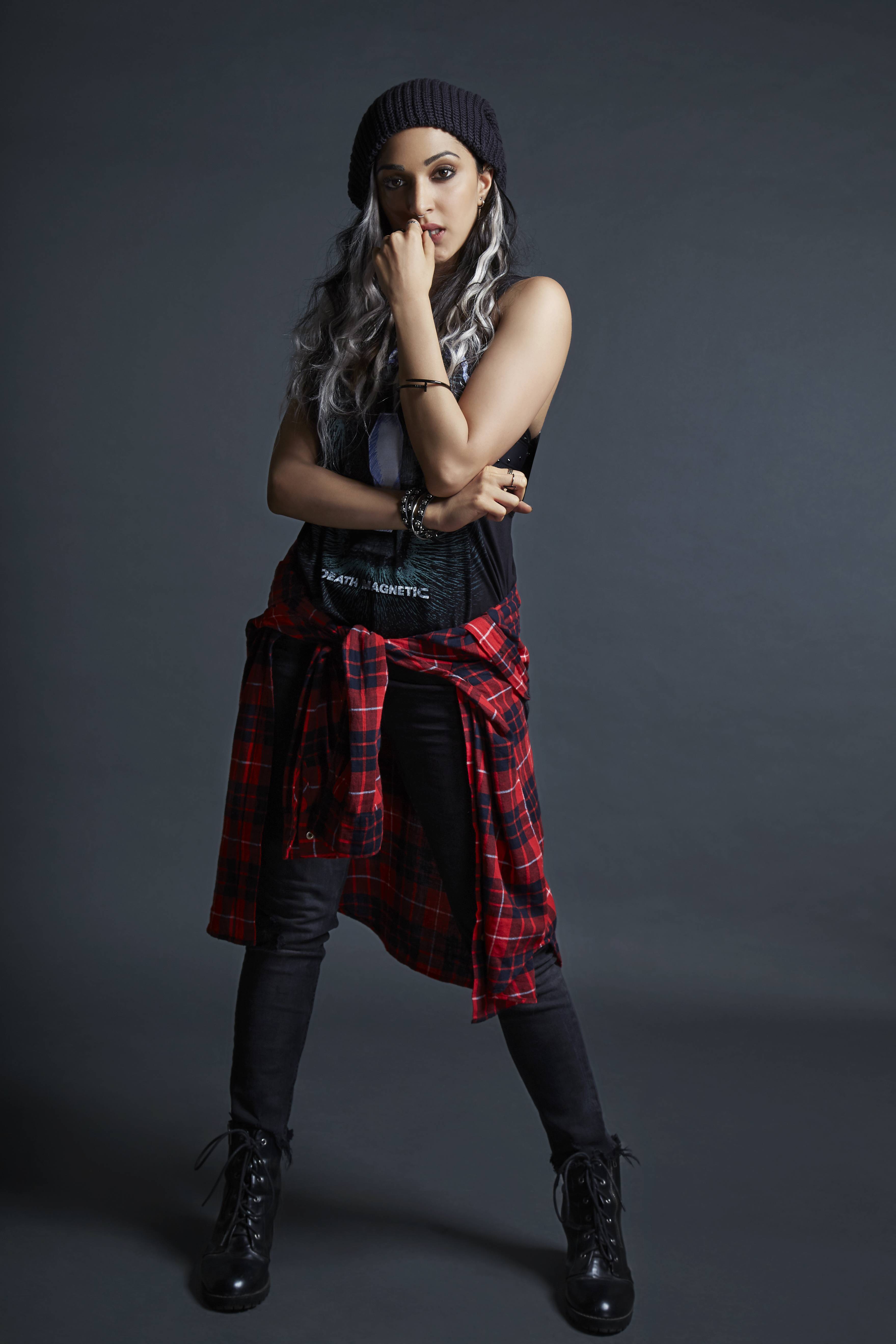 3518x5276 Kiara Advani In Guilty iPhone XS MAX Wallpaper, HD Indian Celebrities 4K Wallpaper, Image, Photo and Background