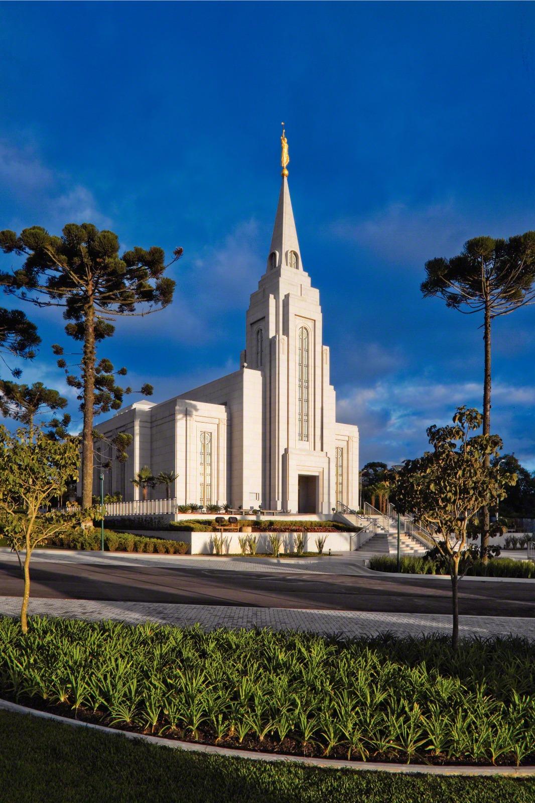 1066x1600 The Curitiba Brazil Temple
