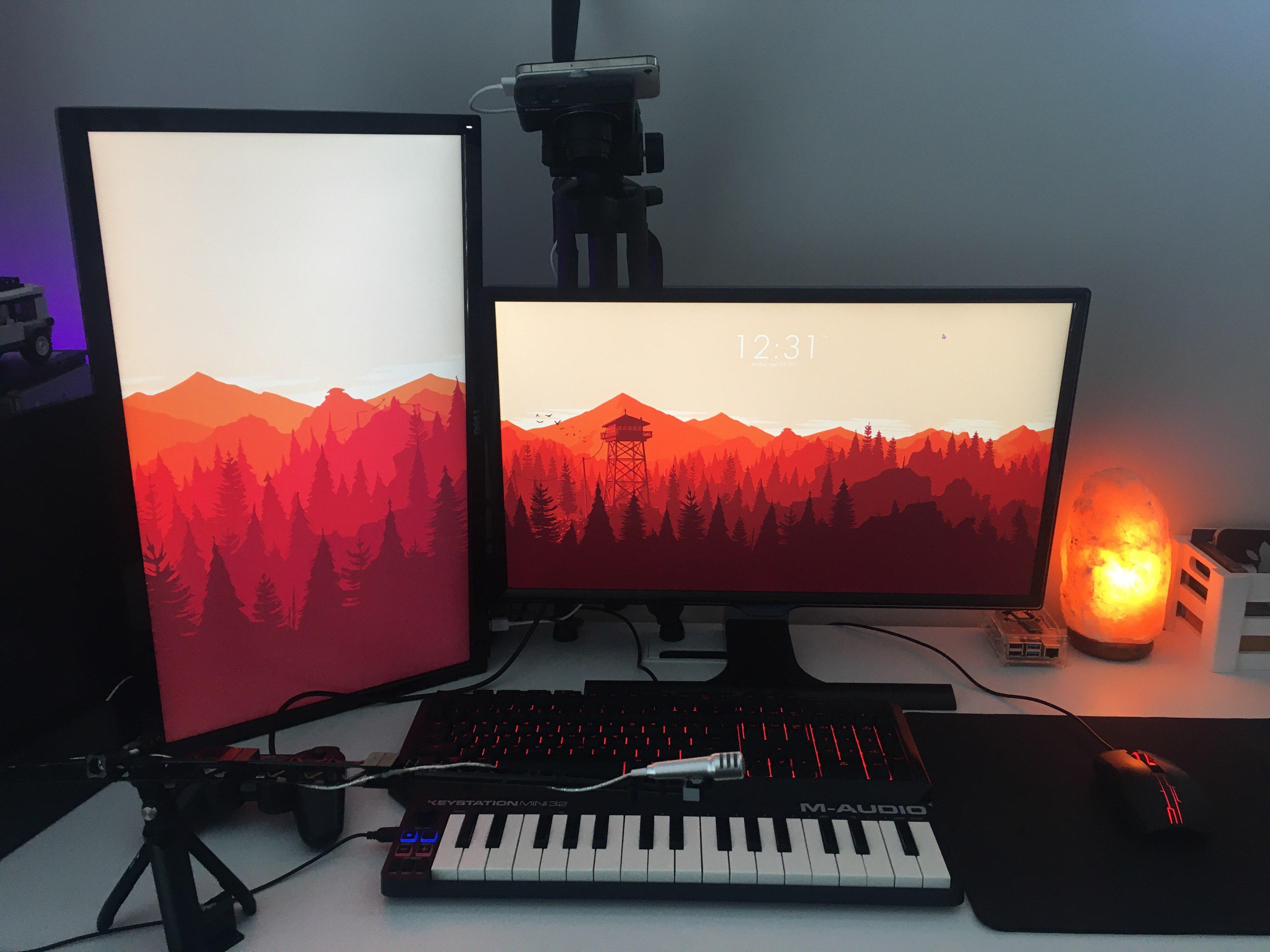 4032x3024 Request Anyone know of some good wallpaper for a 1 horizontal, 1 portrait setup?