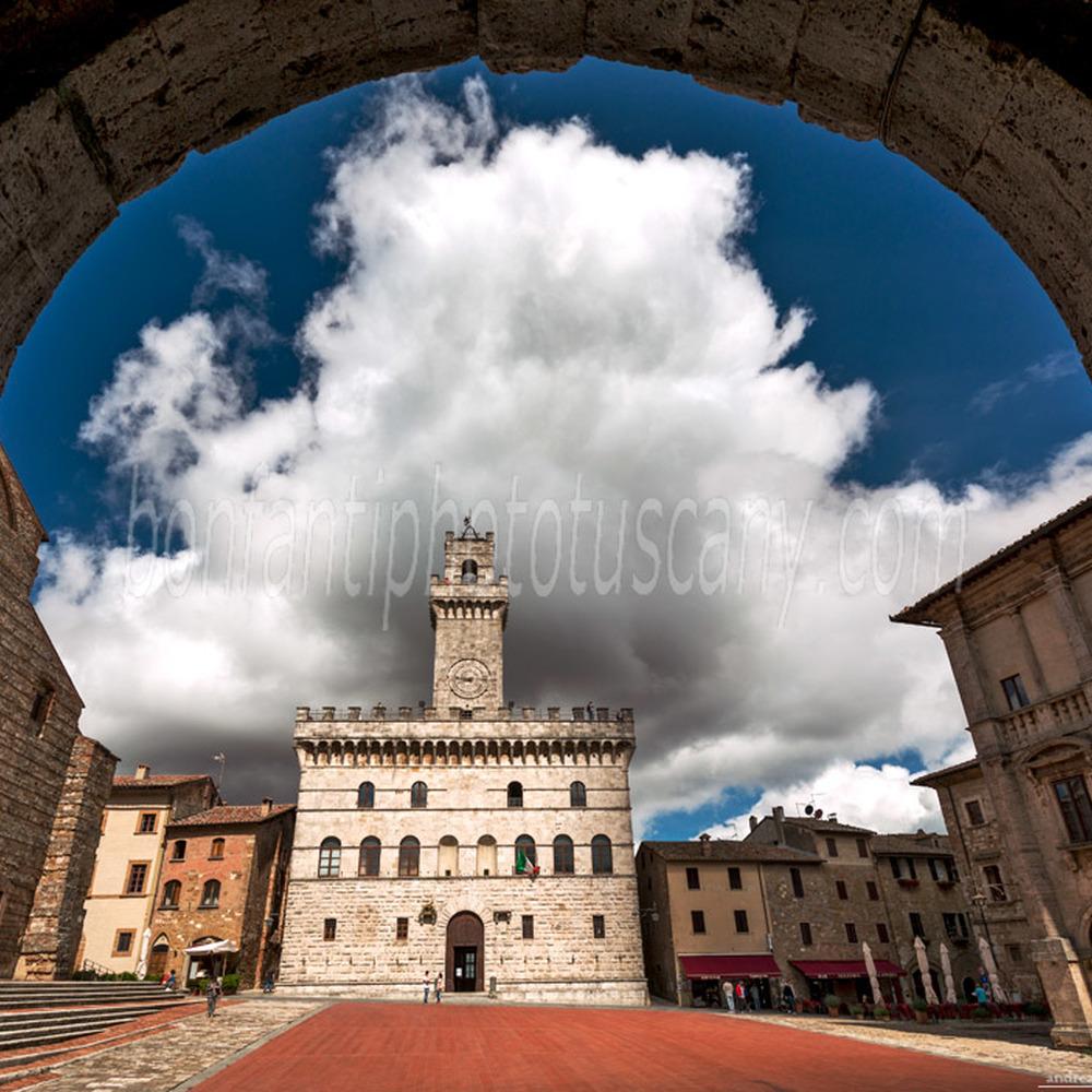 1000x1000 photographic archive of Montepulciano