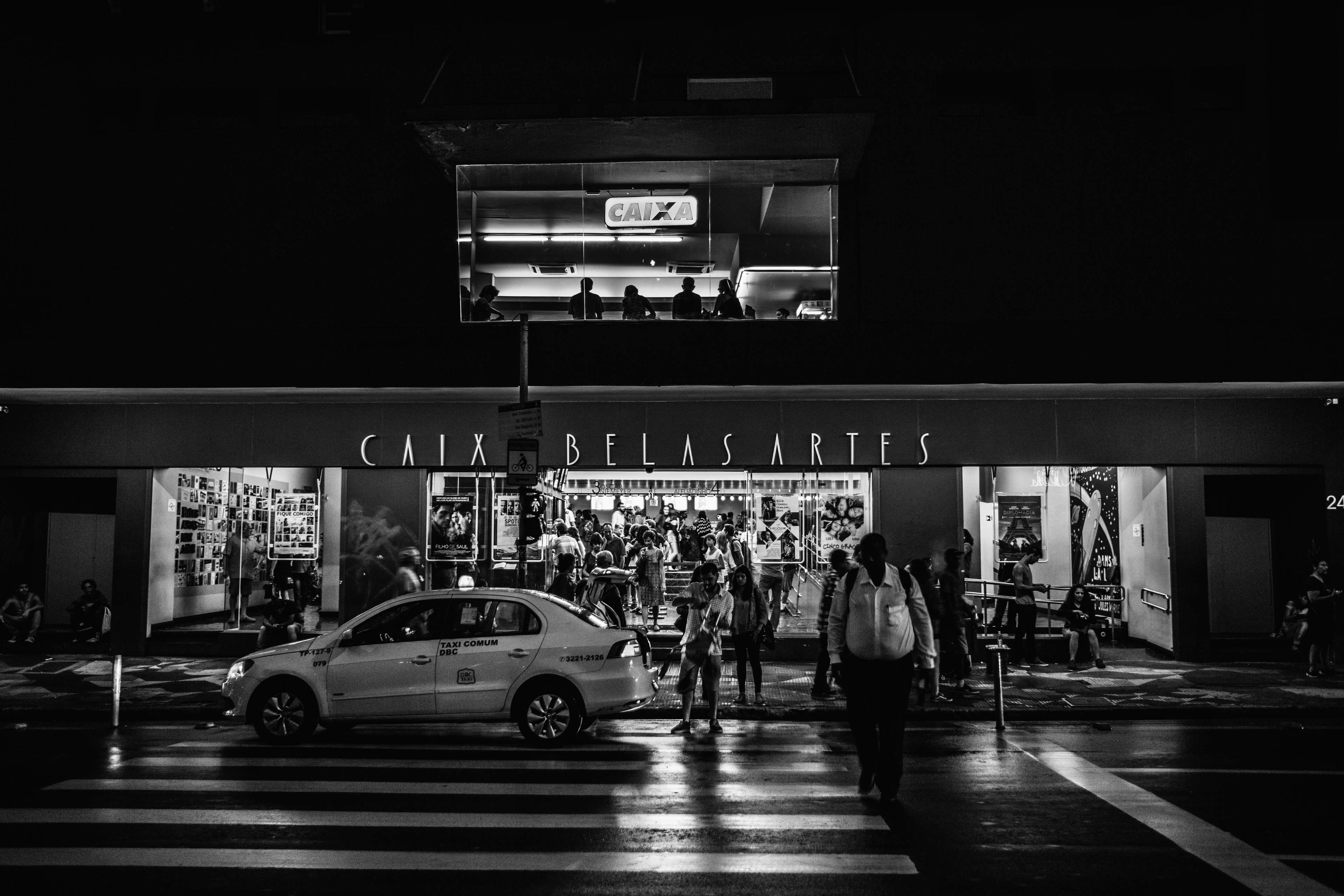 3840x2560 black and white, caixa belas artes, cinema, city, movie, movie house, people, road, taxi 4k wallpaper