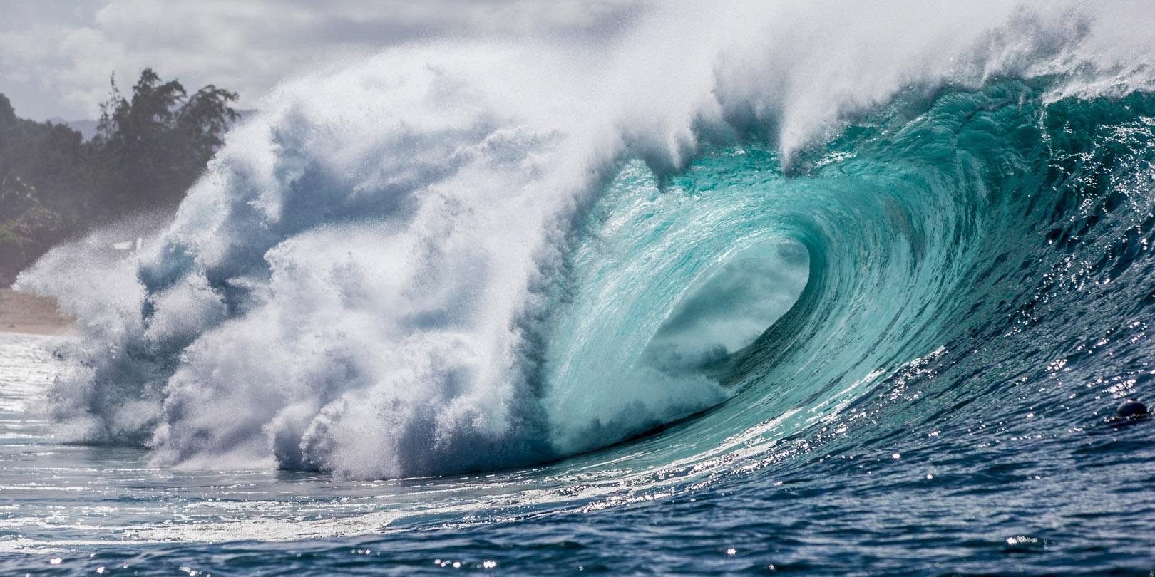 1620x810 Hawaii Waves