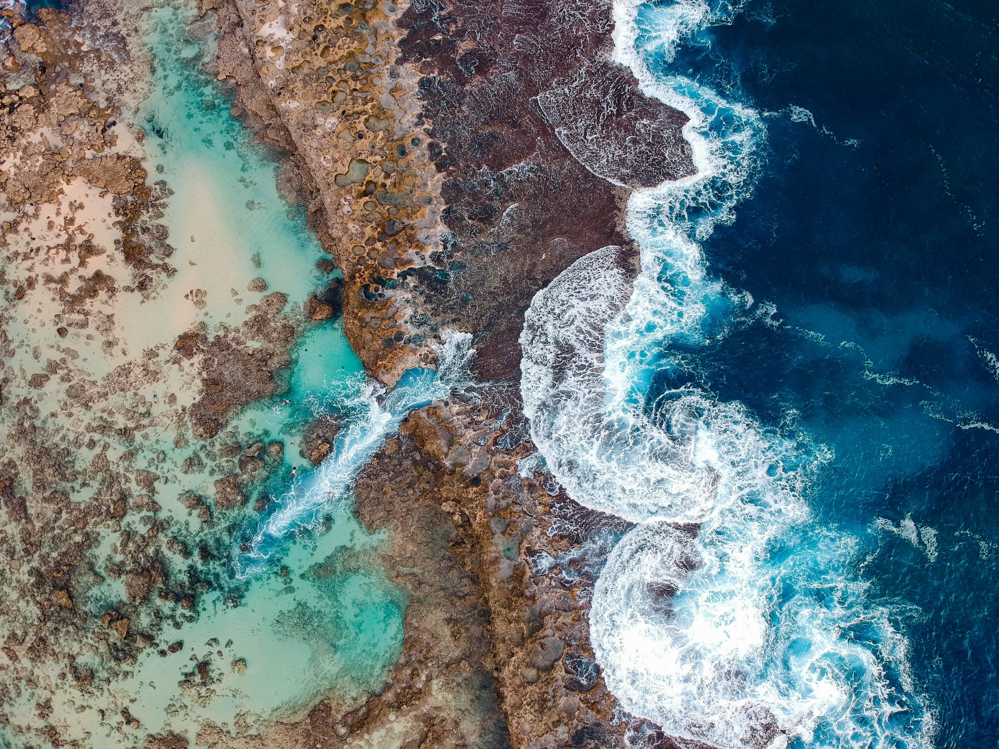 3968x2976 Wallpaper Bird's Eye View, Waves, People, Hawaii, Beach, Ocean:3968x2976