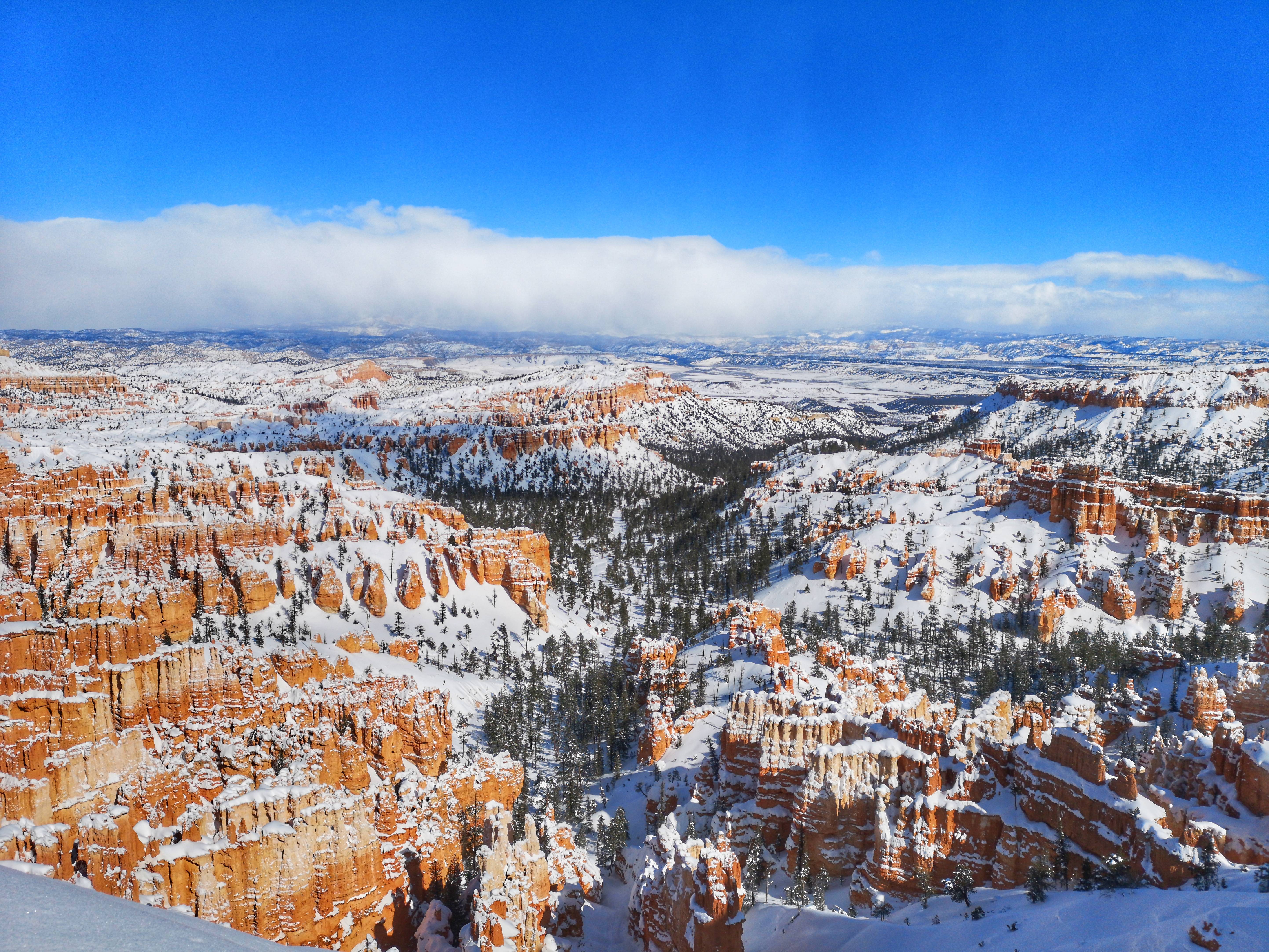 5773x4330 Wallpaper 4k Snow At Bryce Canyon National Park Wallpaper