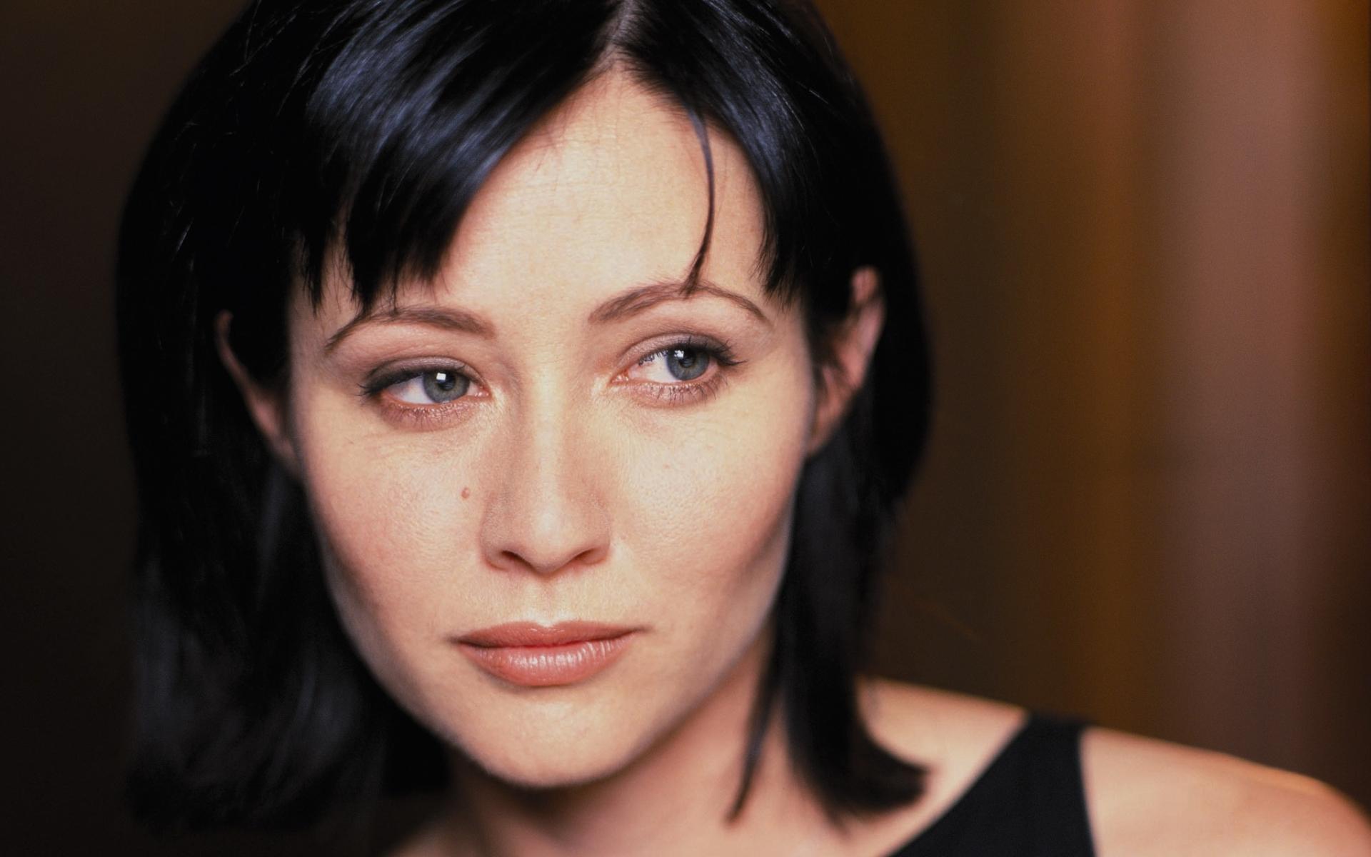 1920x1200 HD Shannen Doherty Wallpaper