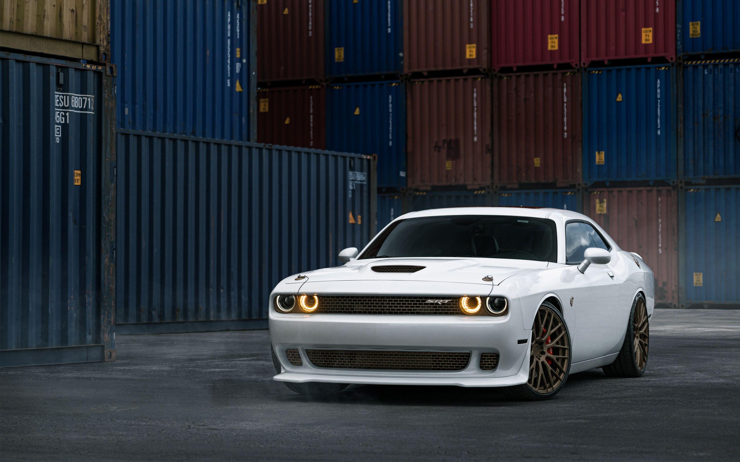 2880x1800 Dodge Challenger Wallpaper