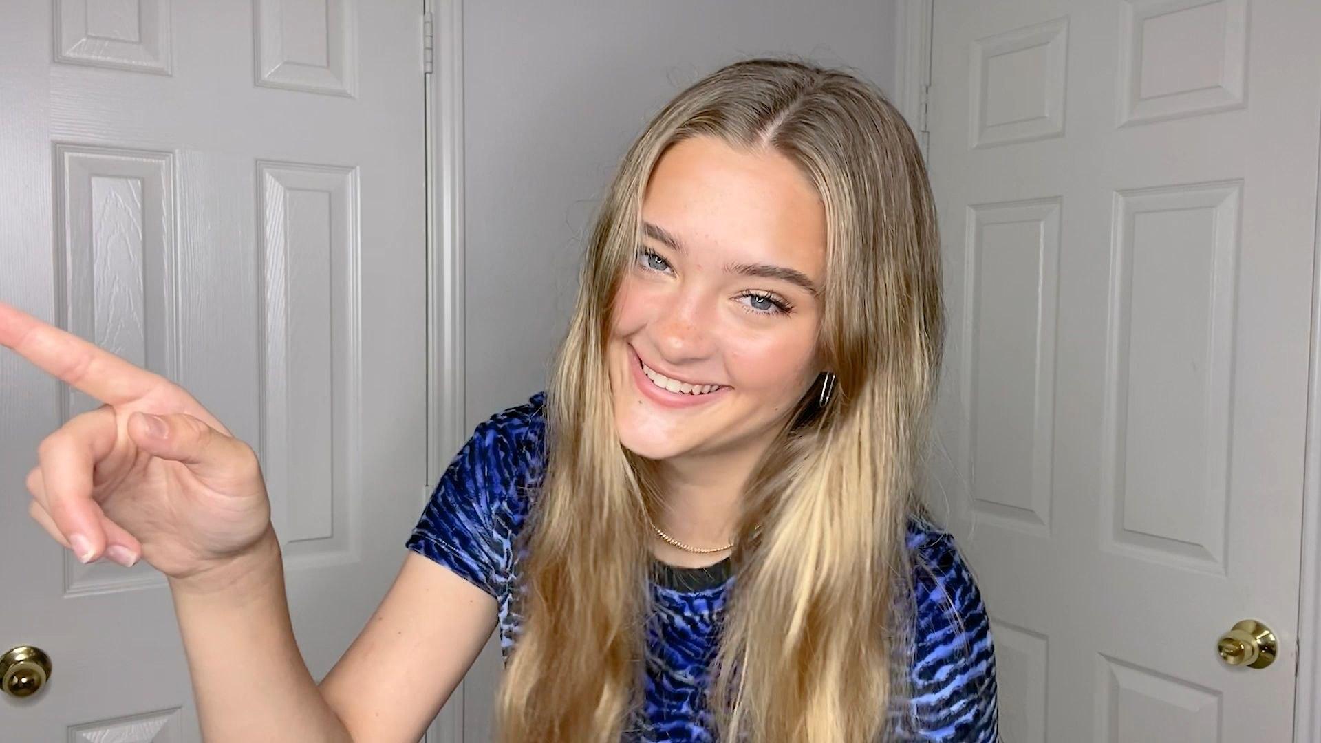 1920x1080 Lizzy Greene. The Dance I Do When