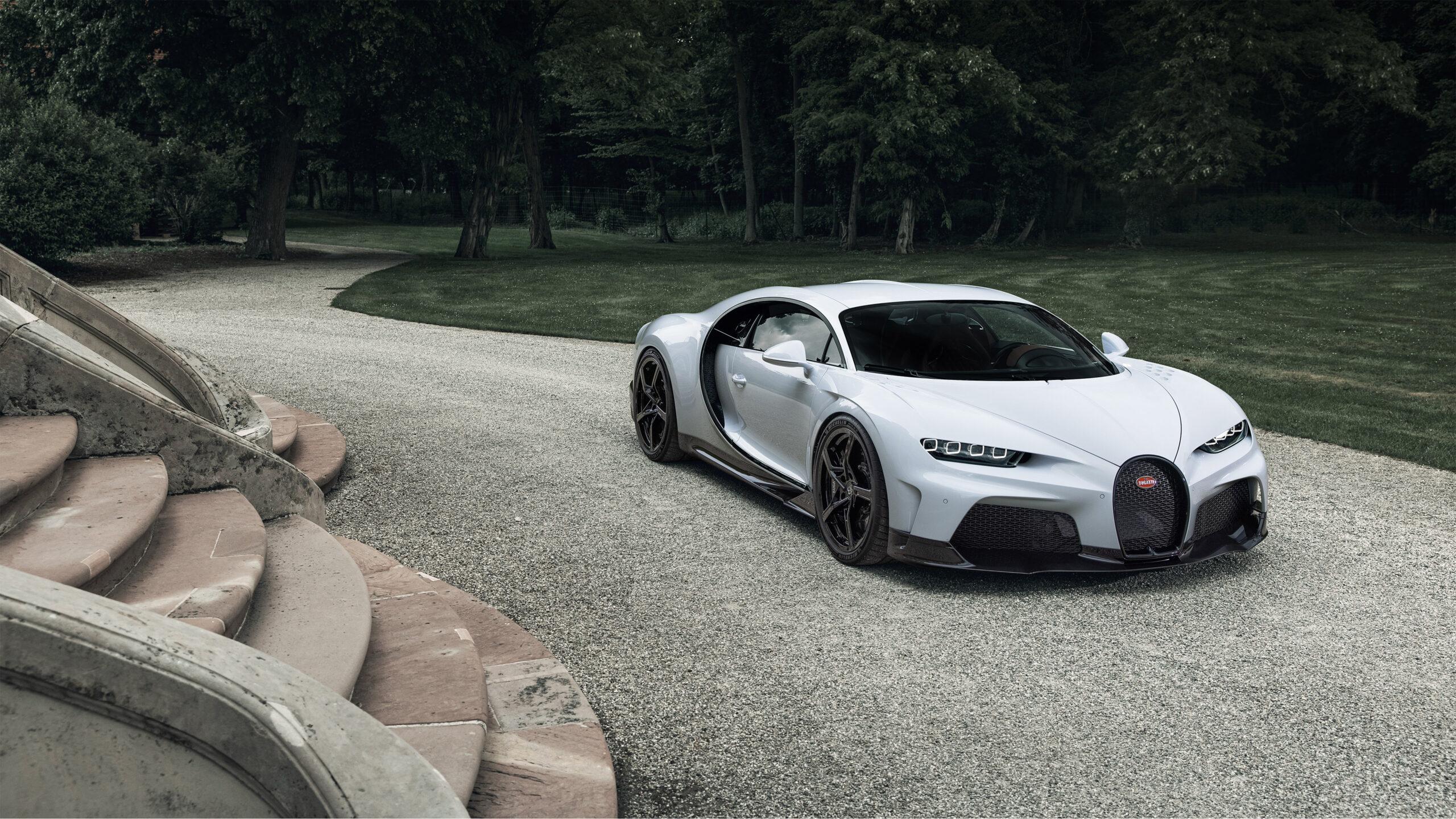 2560x1440 Bugatti Chiron Super Sport Wallpaper