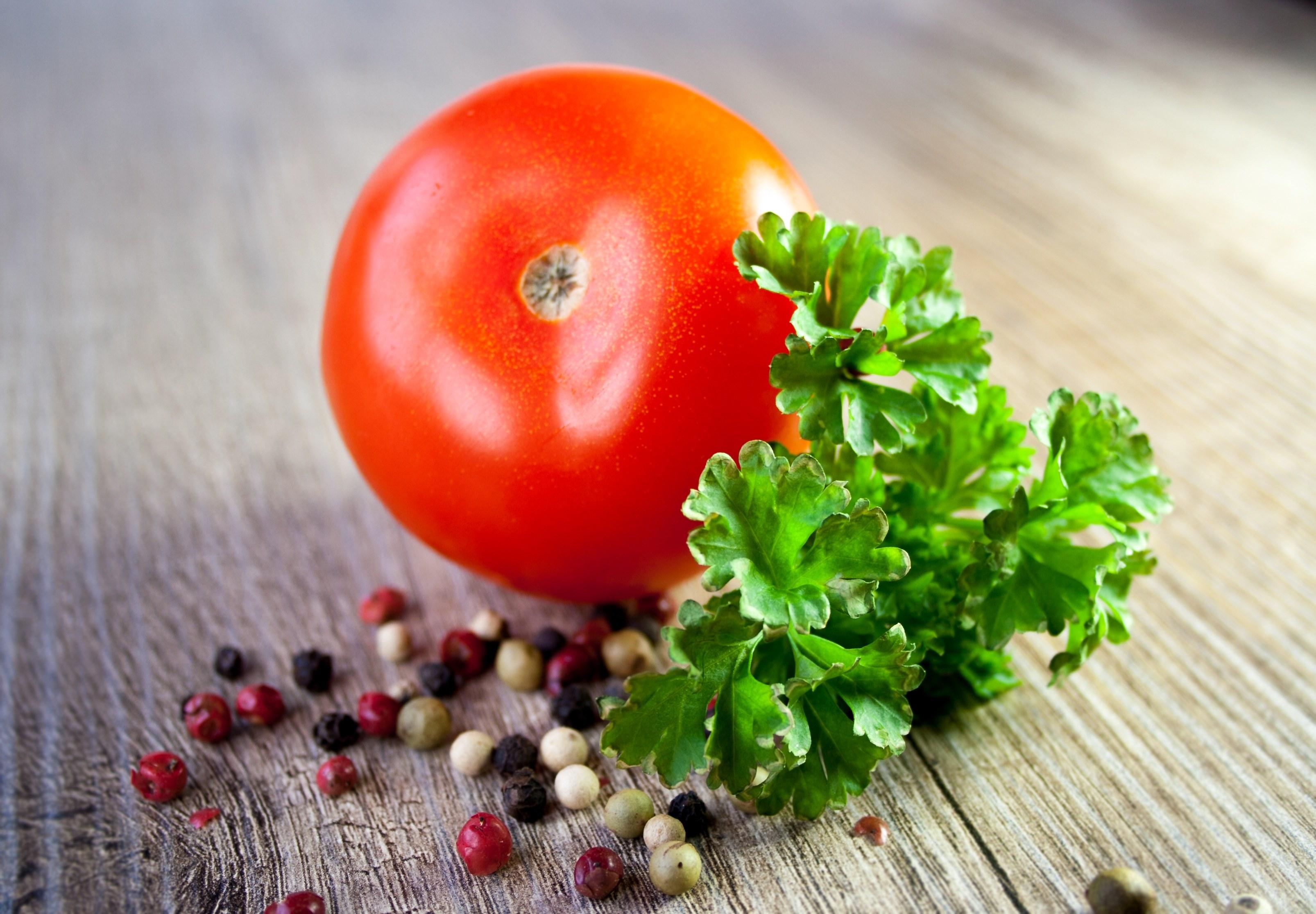 3213x2232 Wallpaper / tomato sauce vegetables parsley pepper eat pasta 4k wallpaper
