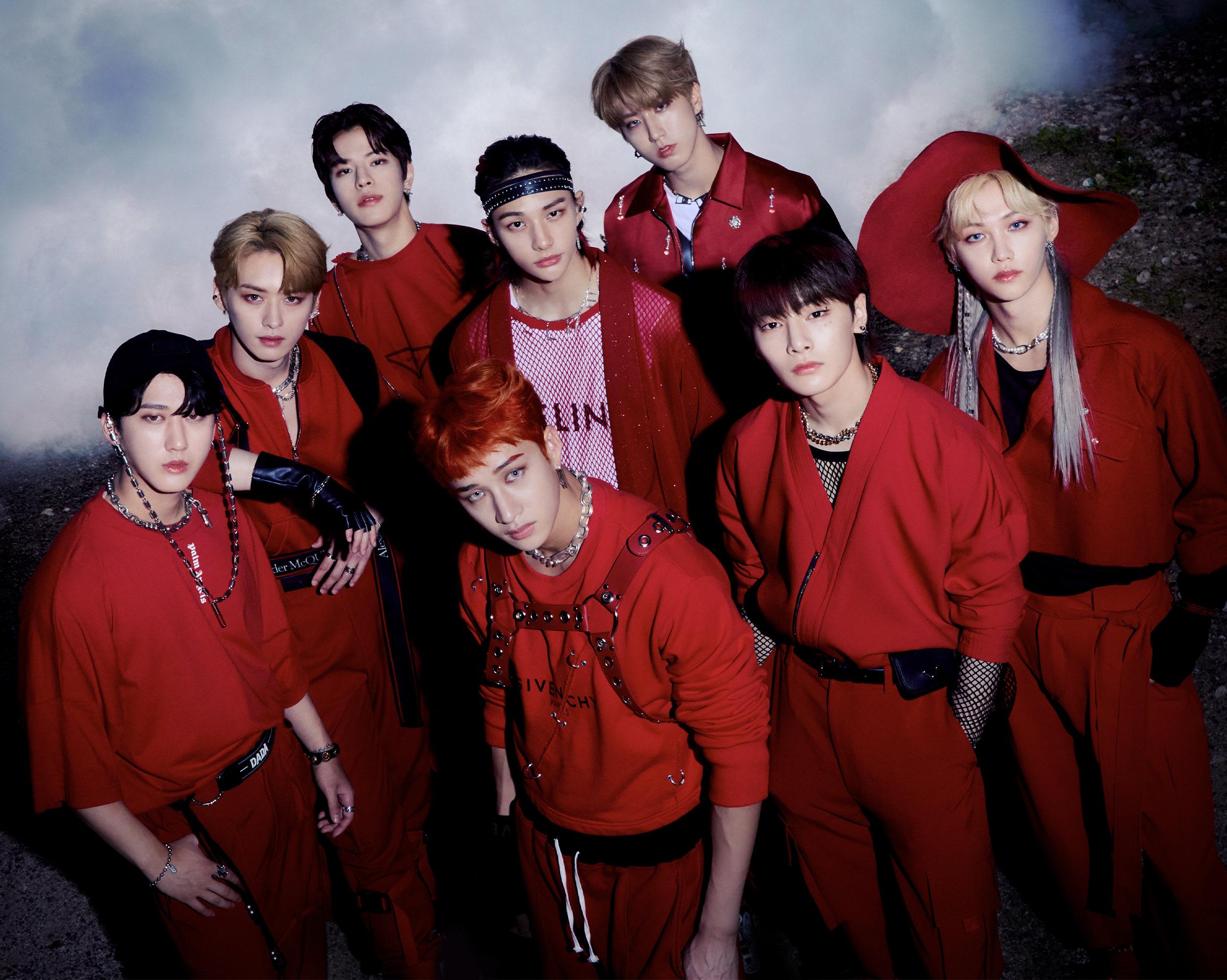 2504x2000 Stray Kids NOEASY Thunderous Concept Photo (HD HQ)-Pop Database