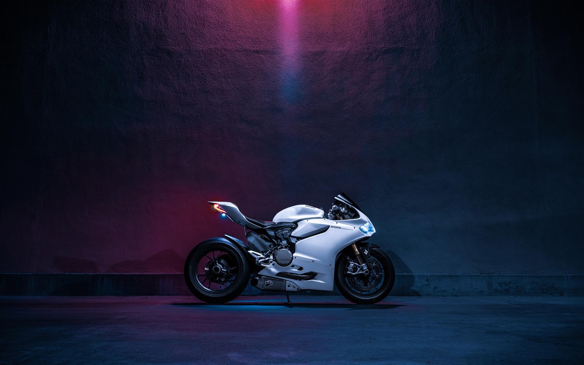 1920x1200 Ducati Wallpaper HD