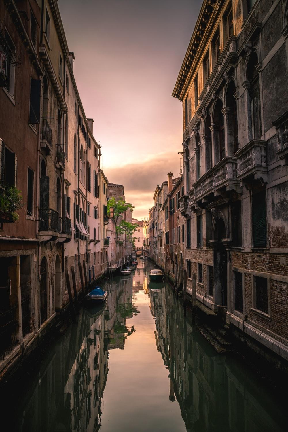 1000x1500 Venice Picture [Scenic Travel Photo]. Download Free Image