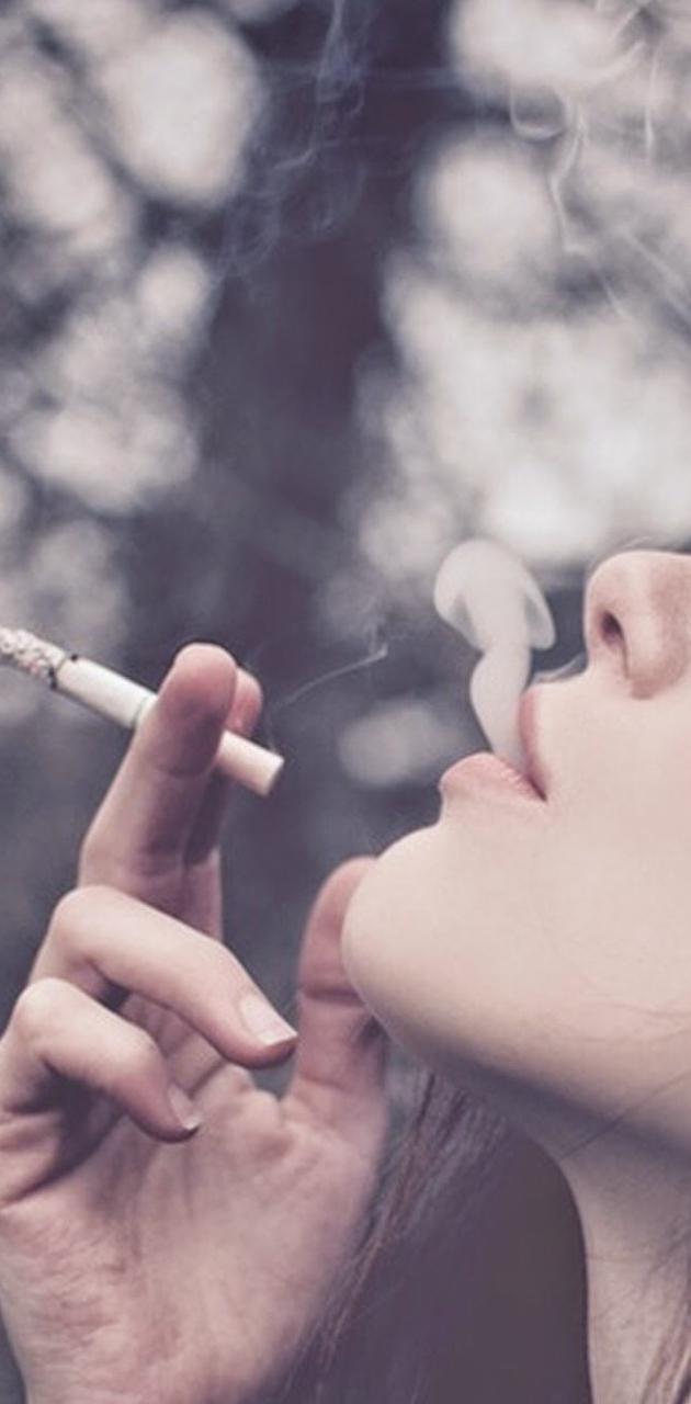 630x1280 Girl Smoking wallpaper