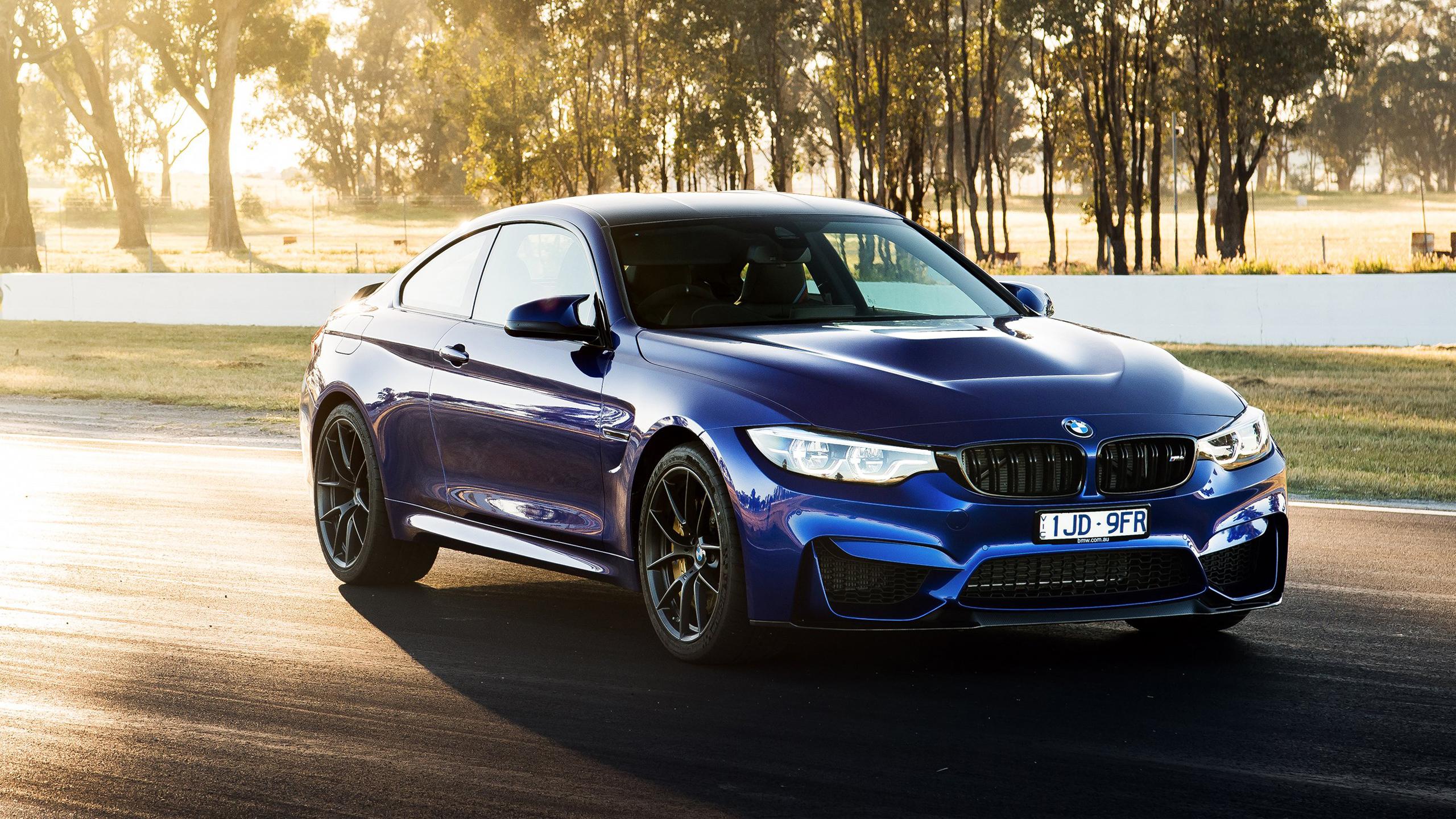 BMW m4 2015 синий