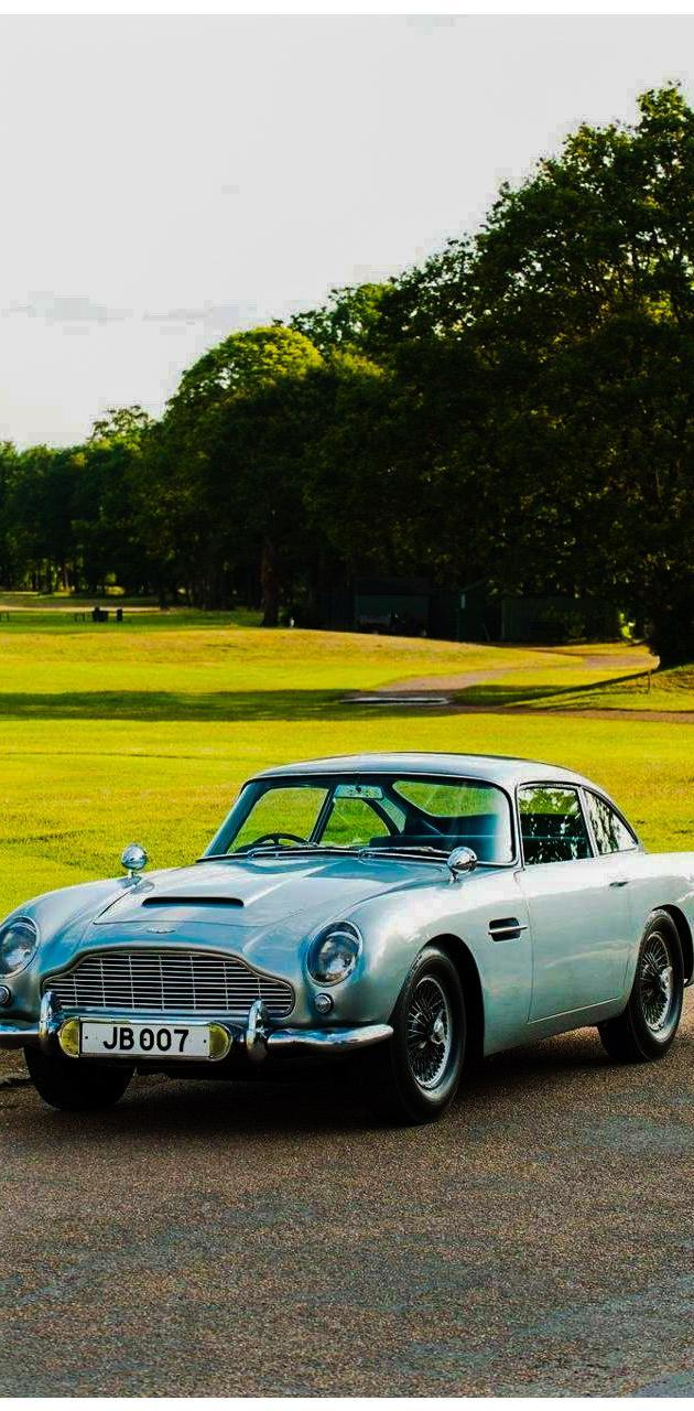 Aston Martin DB5 iPhone Wallpapers - Top Free Aston Martin DB5 iPhone Backgrounds - WallpaperAccess Aston Martin DB5 iPhone Wallpapers - Top Free Aston Martin DB5 iPhone Backgrounds - WallpaperAccess