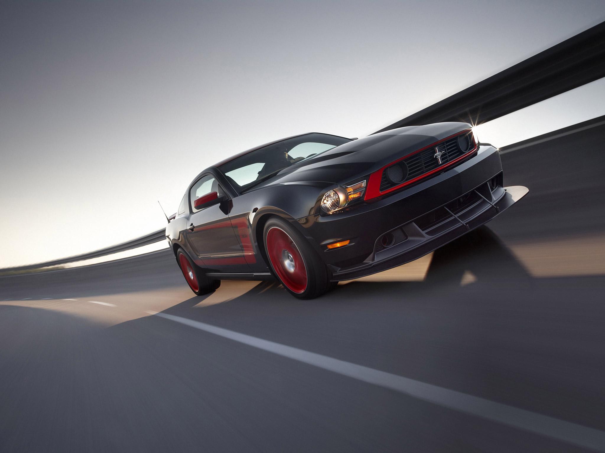 2048x1536 Ford Mustang Boss Laguna Seca 302 Wallpaper