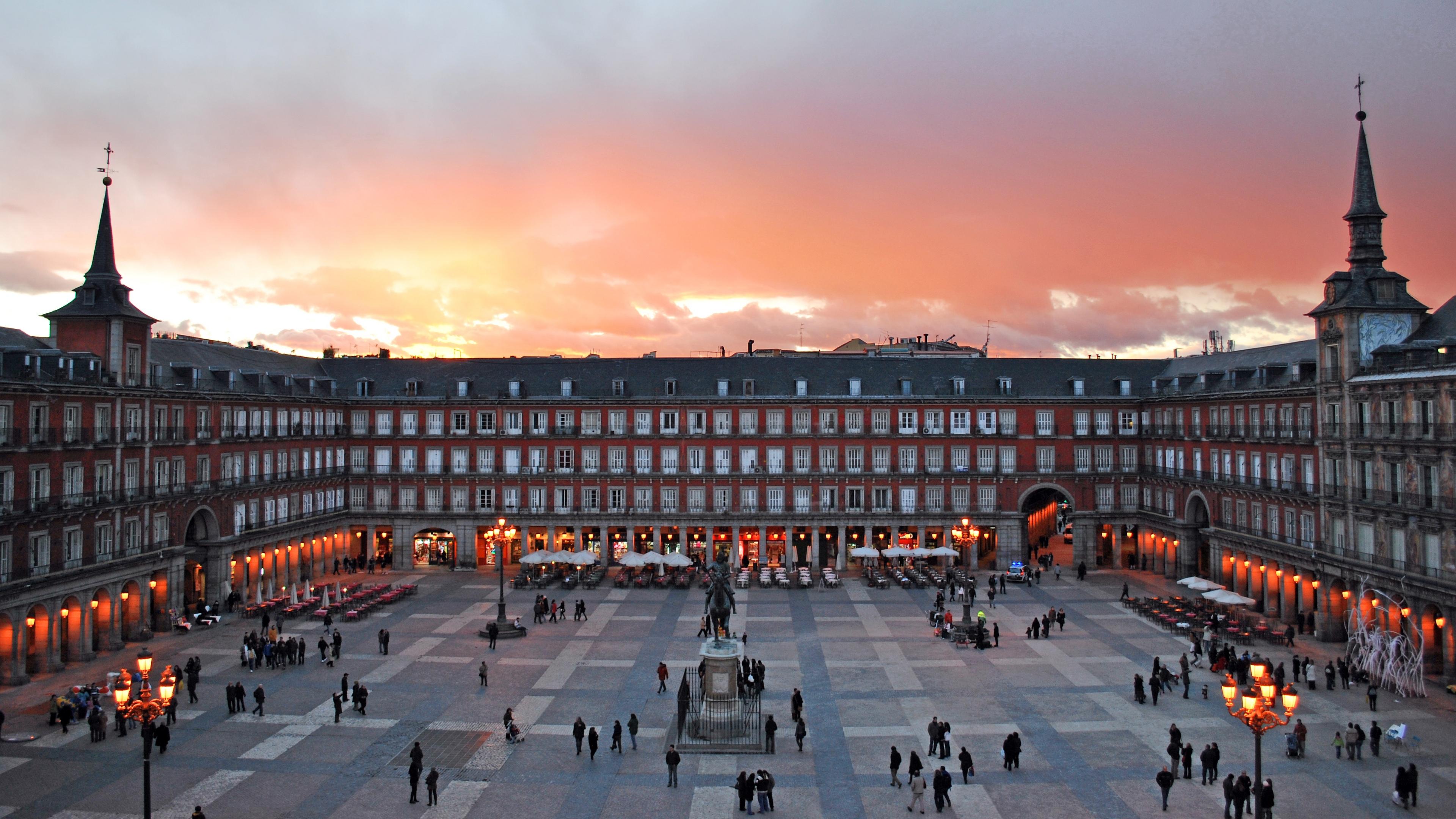 3840x2160 Wallpaper 4k madrid, spain, exhibition center, plaza mayor, ifema feria de madrid 4k Wallpaper