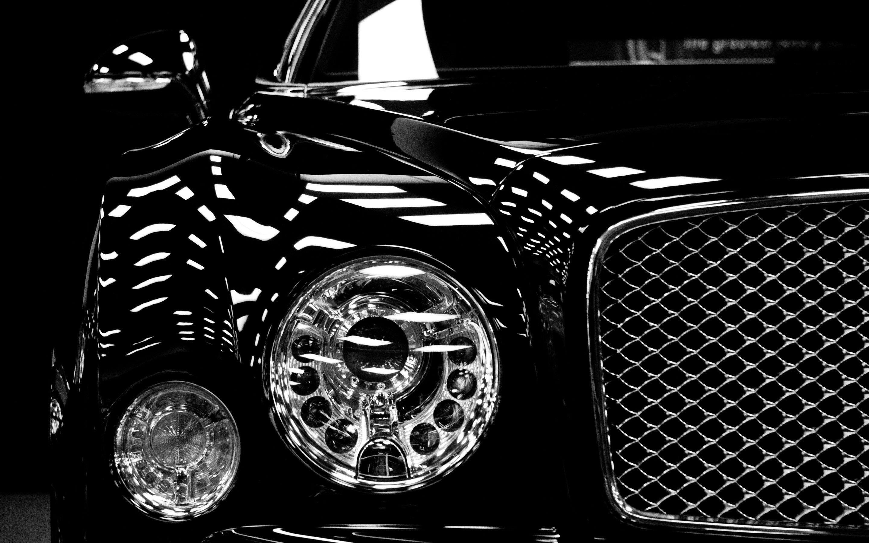 2880x1800 Black Bentley Wallpaper
