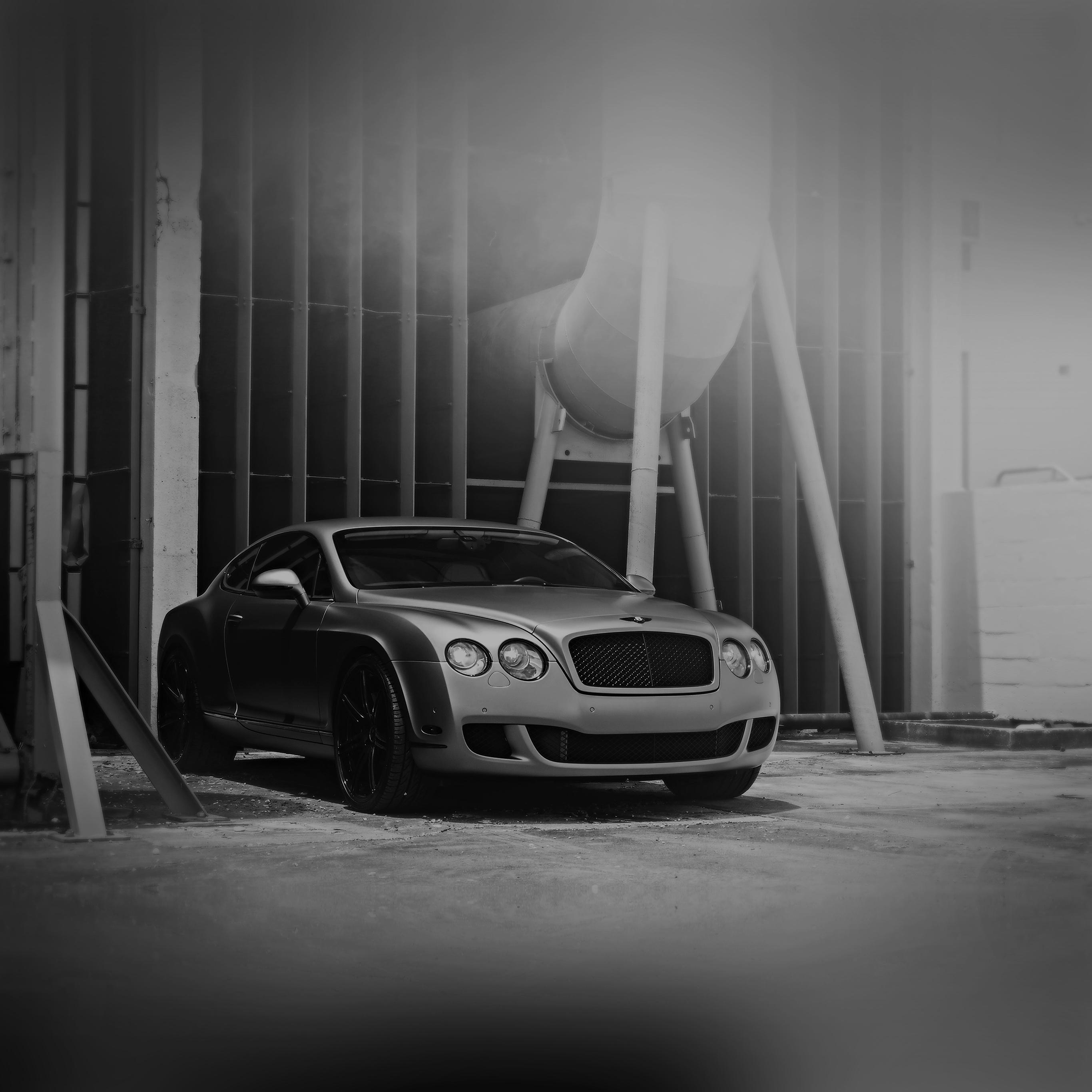 2732x2732 Android wallpaper. bentley motors bw dark car park art city