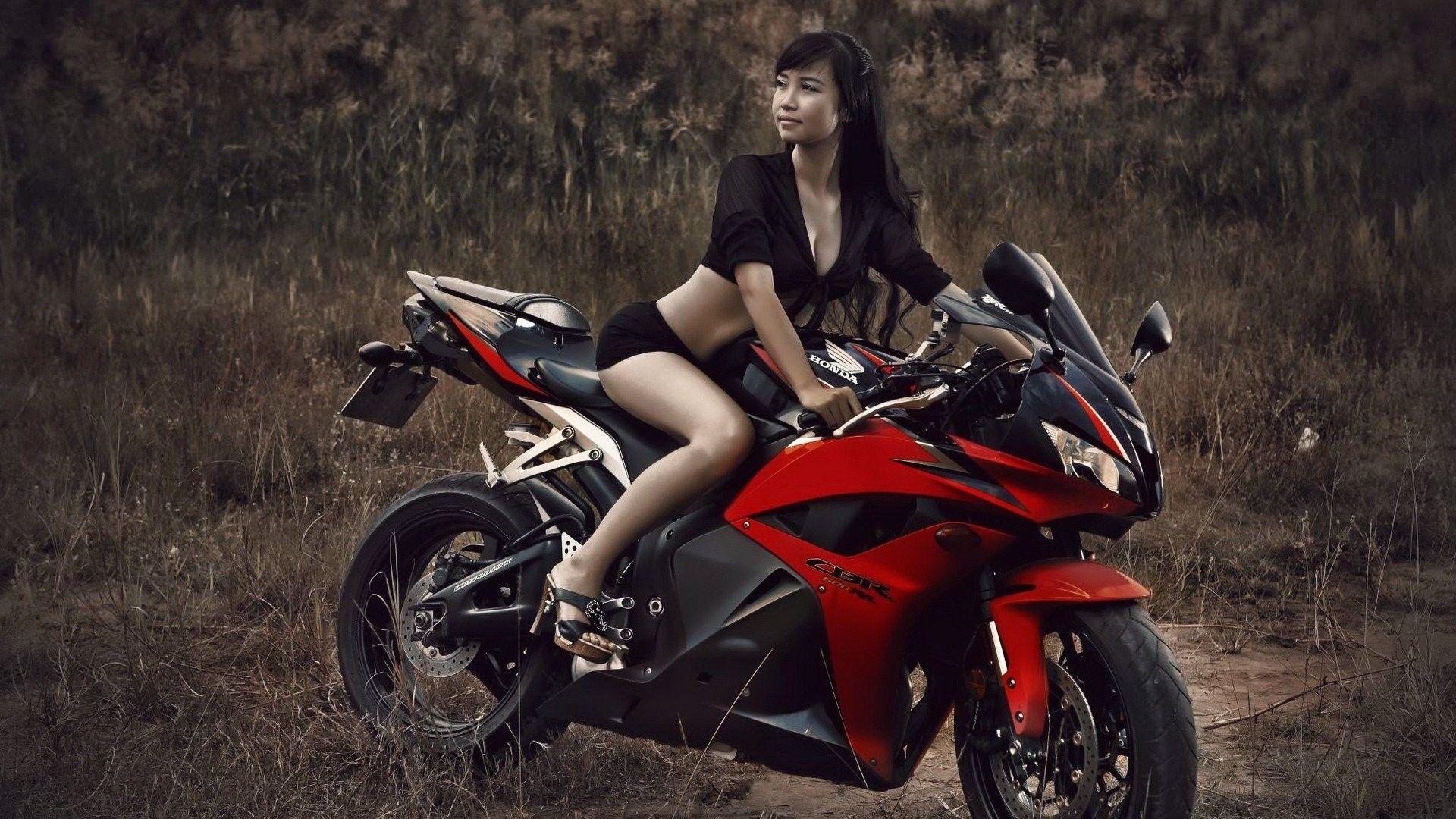 1920x1080 Woman On Motorcycle Wallpaper