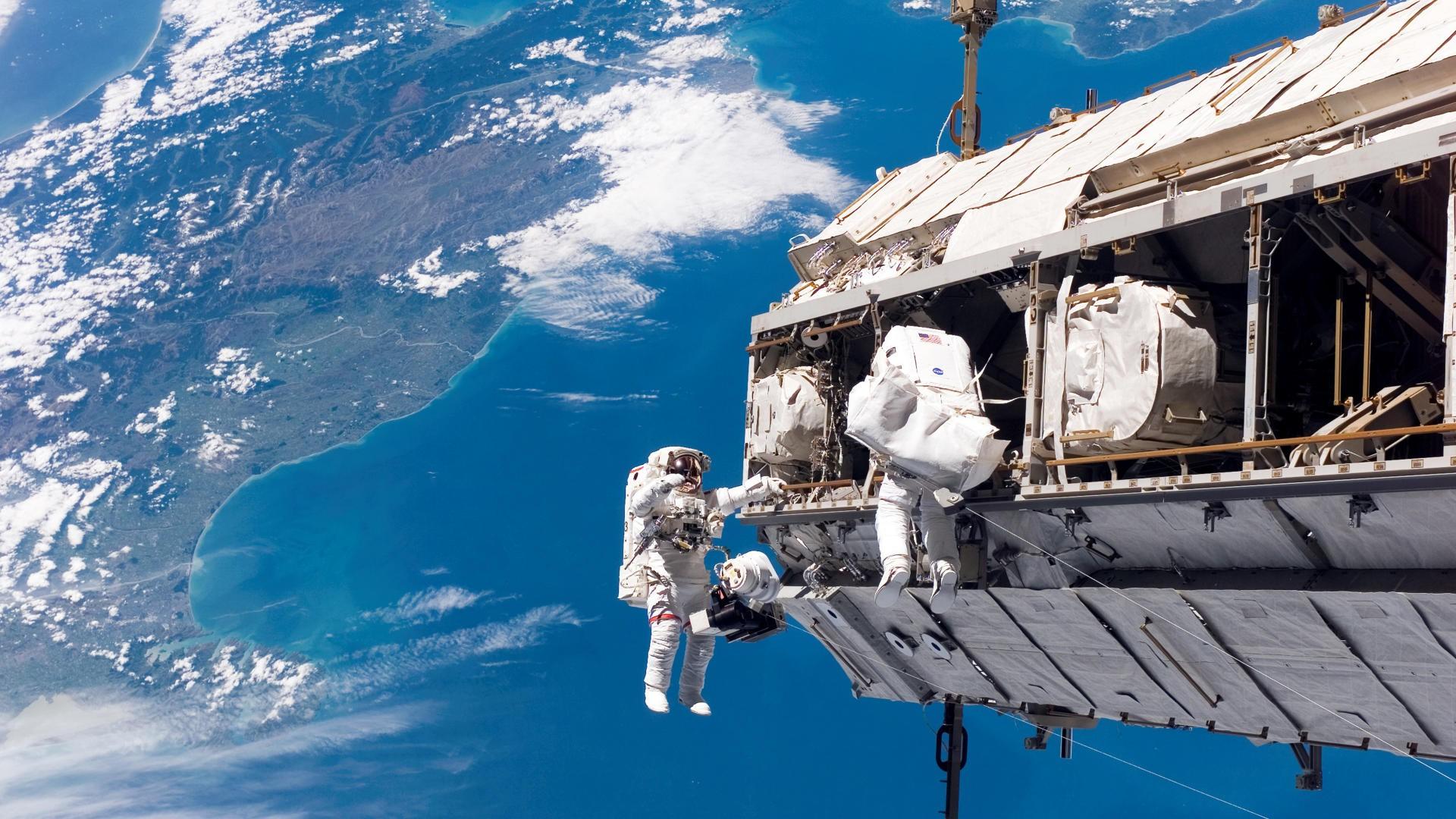 1920x1080 Spacewalk Outside The International Space Station Wallpaper HD Wallpaper