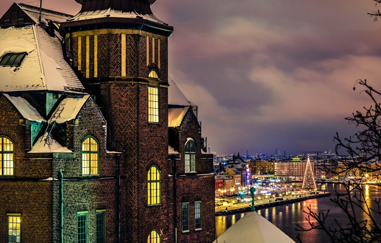 1332x850 Wallpaper winter, light, snow, the city, house, the building, Windows, the evening, Stockholm, Sweden, Sweden, holidays, Stockholm image for desktop, section город