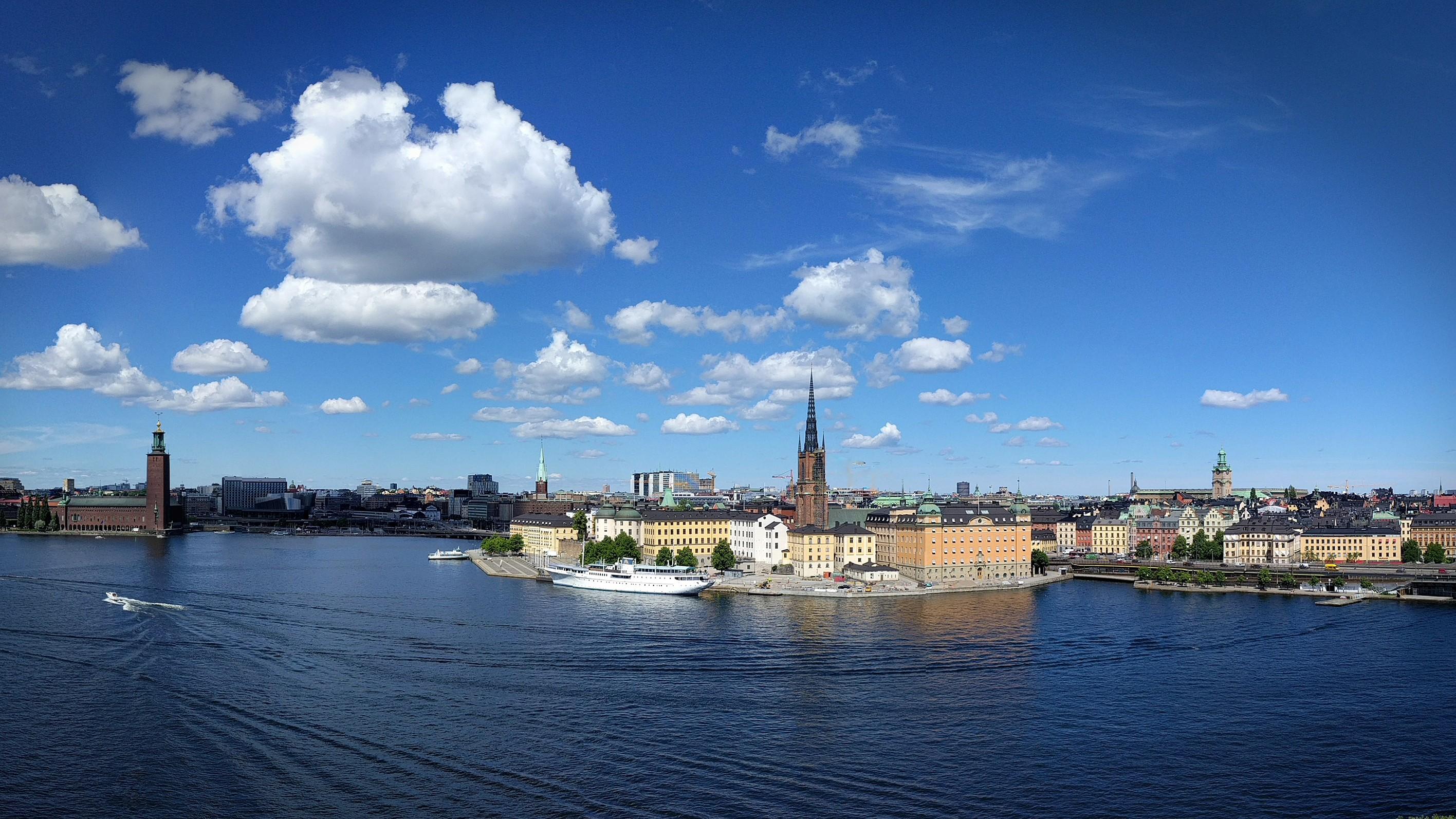 2833x1594 px Cityscape Stockholm Sweden