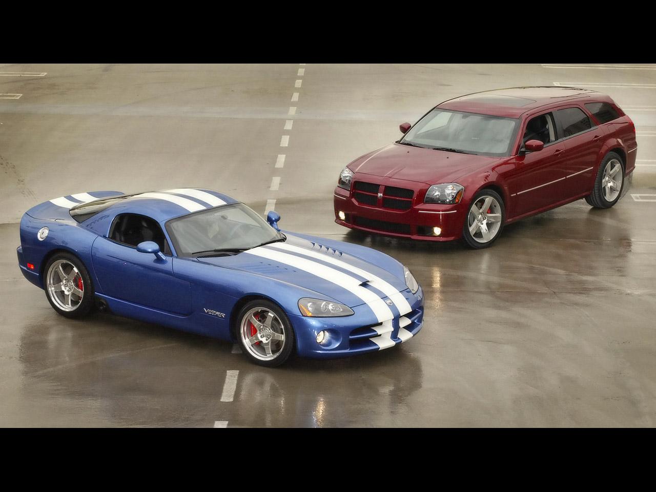 1280x960 Dodge Viper SRT10 Coupe & 2006 Dodge Magnum SRT8
