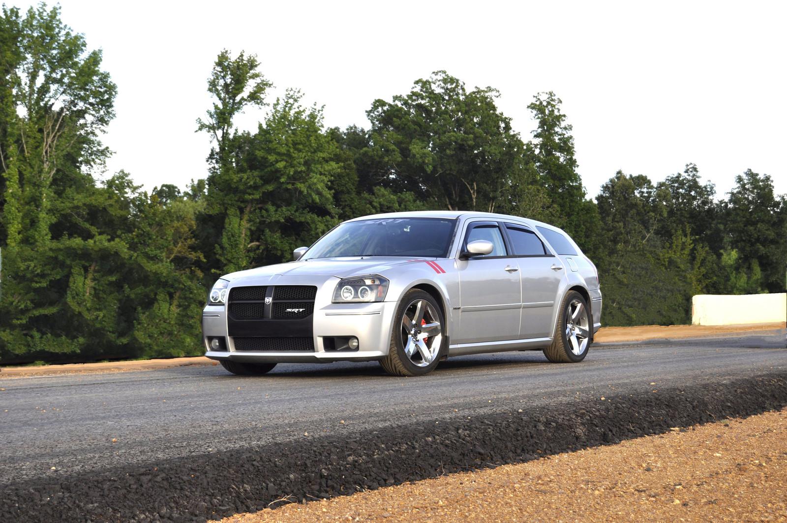 Додж магнум. Dodge Magnum СРТ. Dodge Magnum srt8. Dodge Magnum 2020. Dodge Magnum srt8 Tuning.
