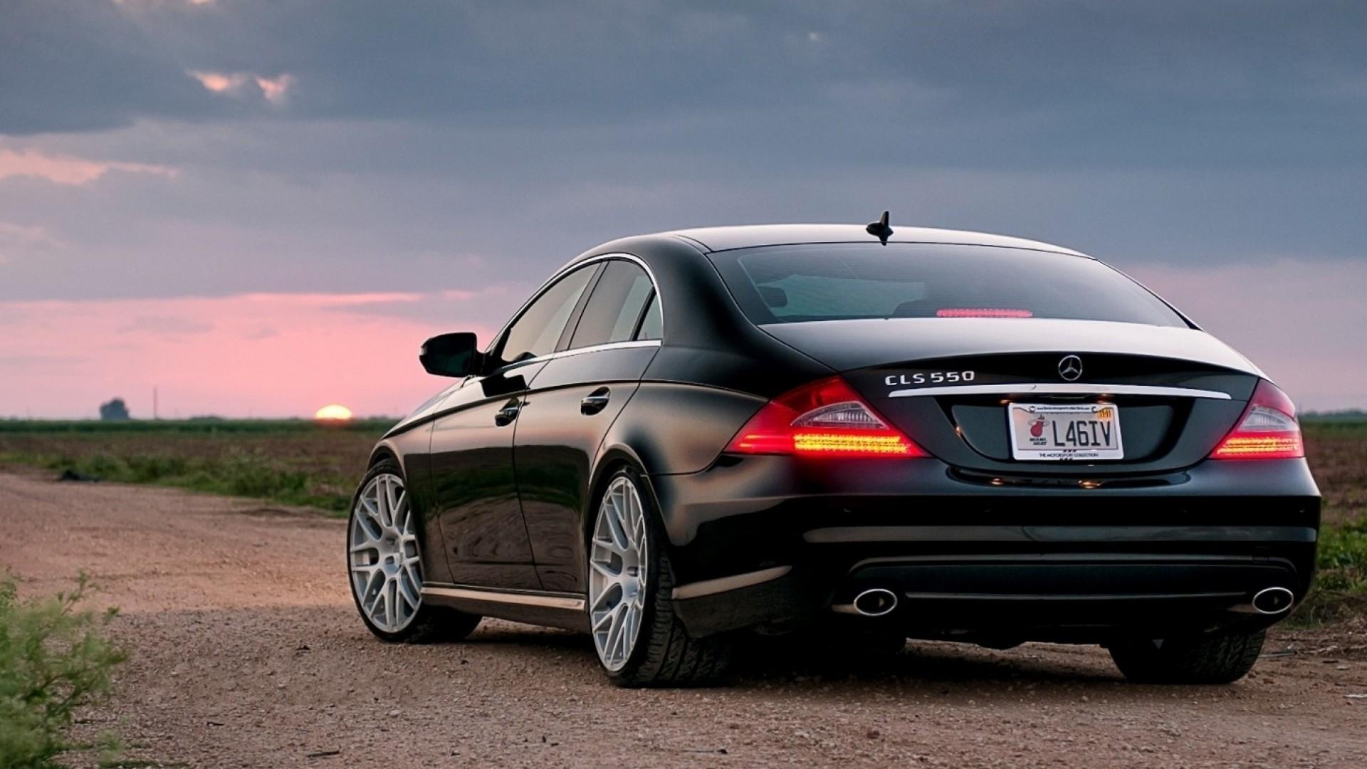 1920x1080 Free download Mercedes Benz E500 W211 revue interceptor IV lheure [1920x1080] for your Desktop, Mobile & Tablet. Explore Mercedes Clase CLS Wallpaper. Mercedes Clase CLS Wallpaper, Mercedes CLS Wallpaper, Mercedes Wallpaper