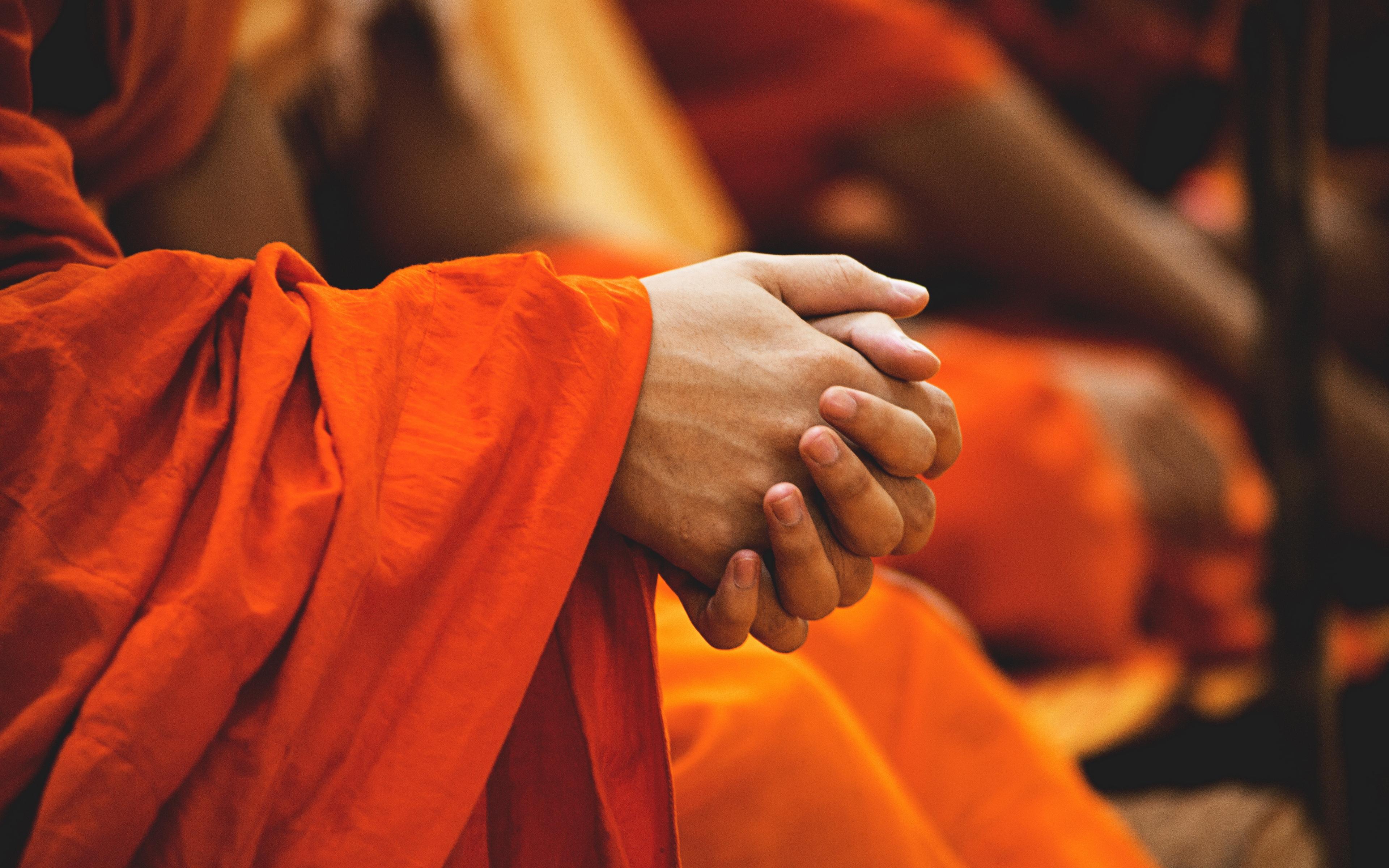 3840x2400 Monk Wallpaper