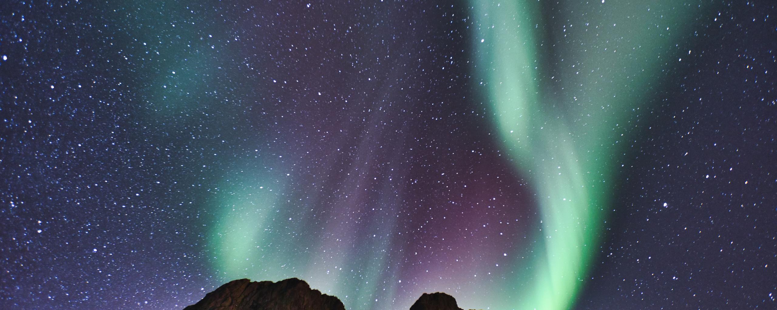 2560x1024 Download Green Northern Lights, mountain, peaks wallpaper, 2560x Dual Wide, Wide 21: Widescreen