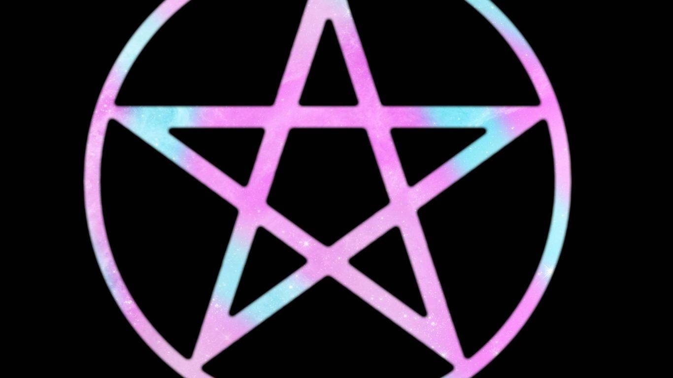 1366x768 Kawaii Goth Aesthetic Desktop Wallpaper