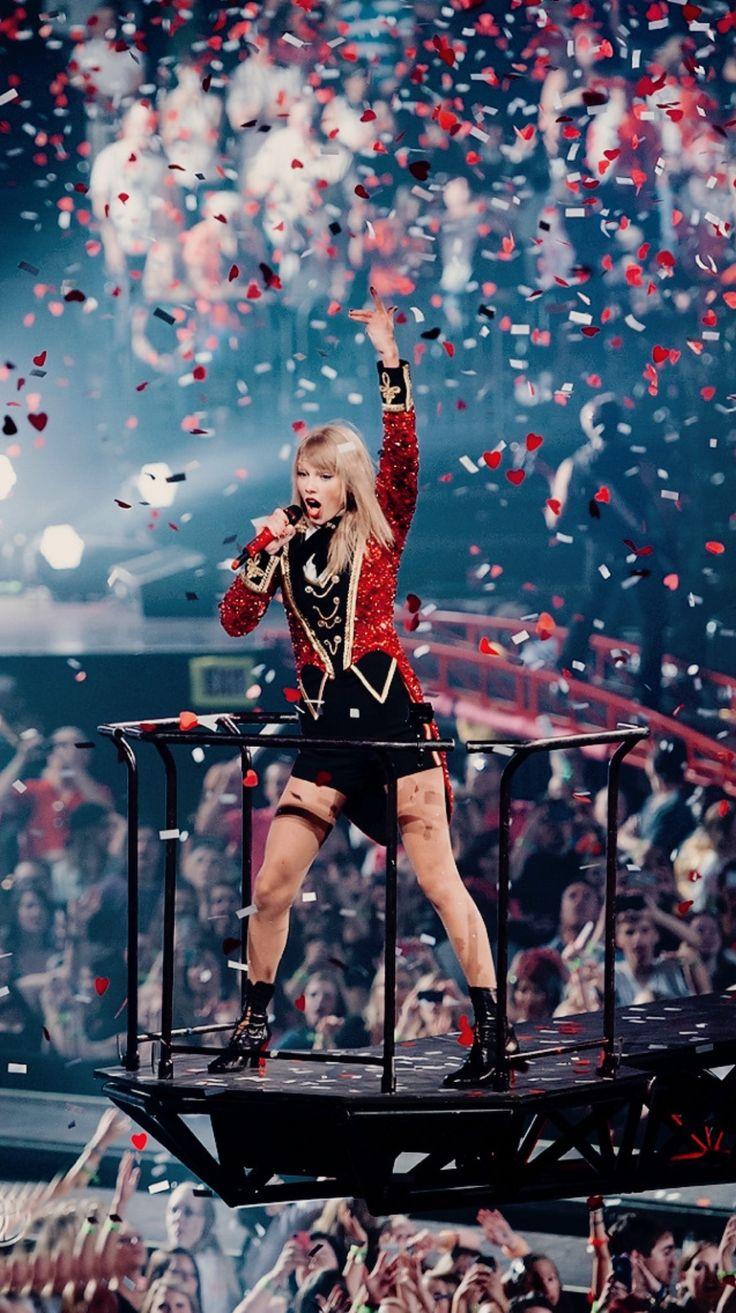 736x1313 This is what we indians call a dhamakedar performance !. Taylor swift red tour, Taylor swift wallpaper, Taylor swift red