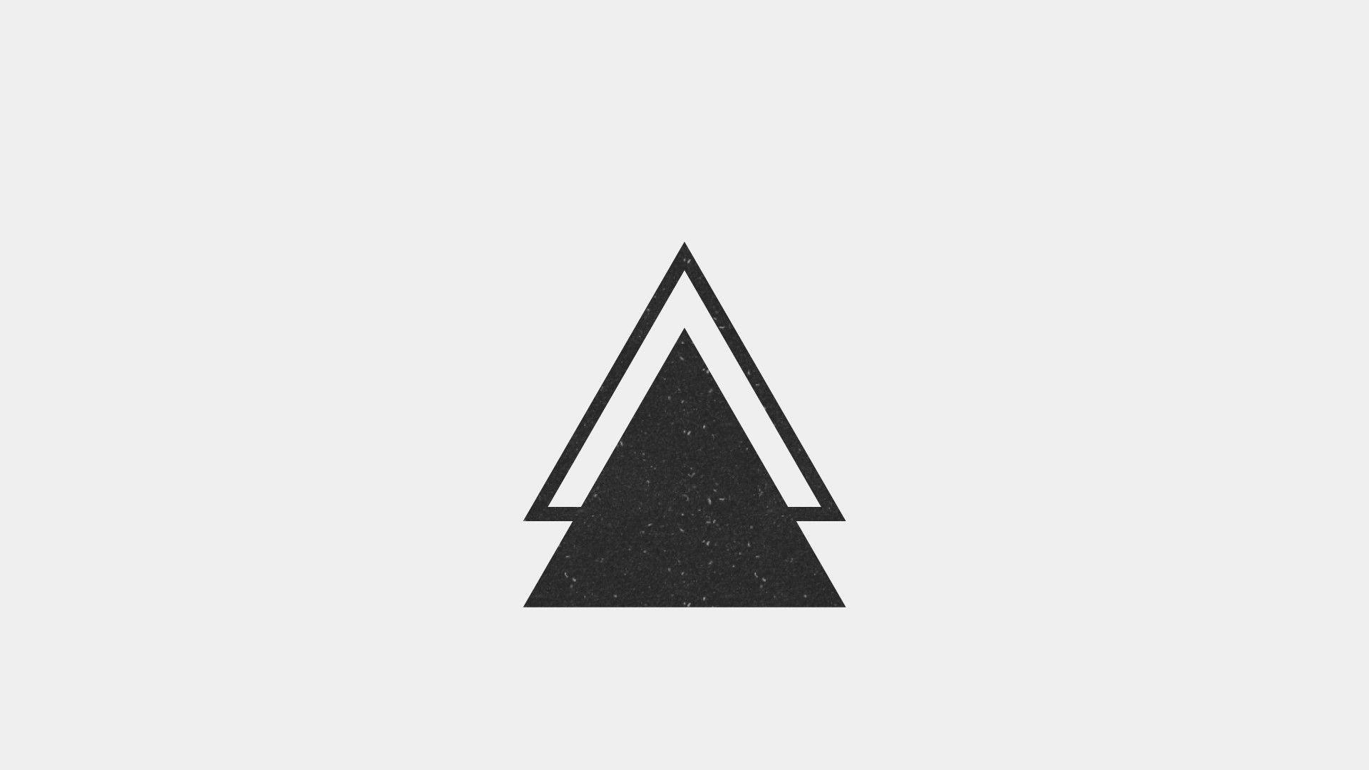 minimalist triangle