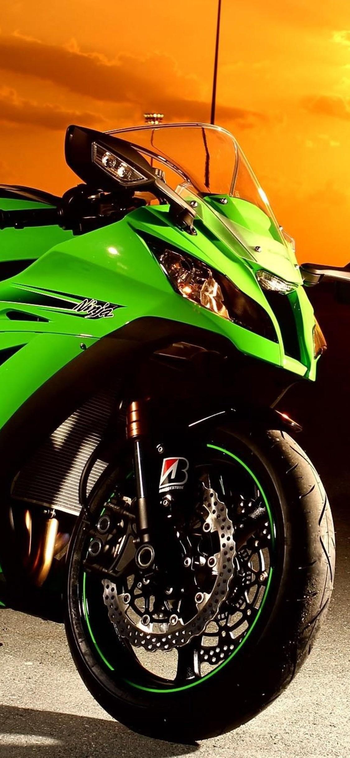 1125x2436 Kawasaki Phone Wallpaper