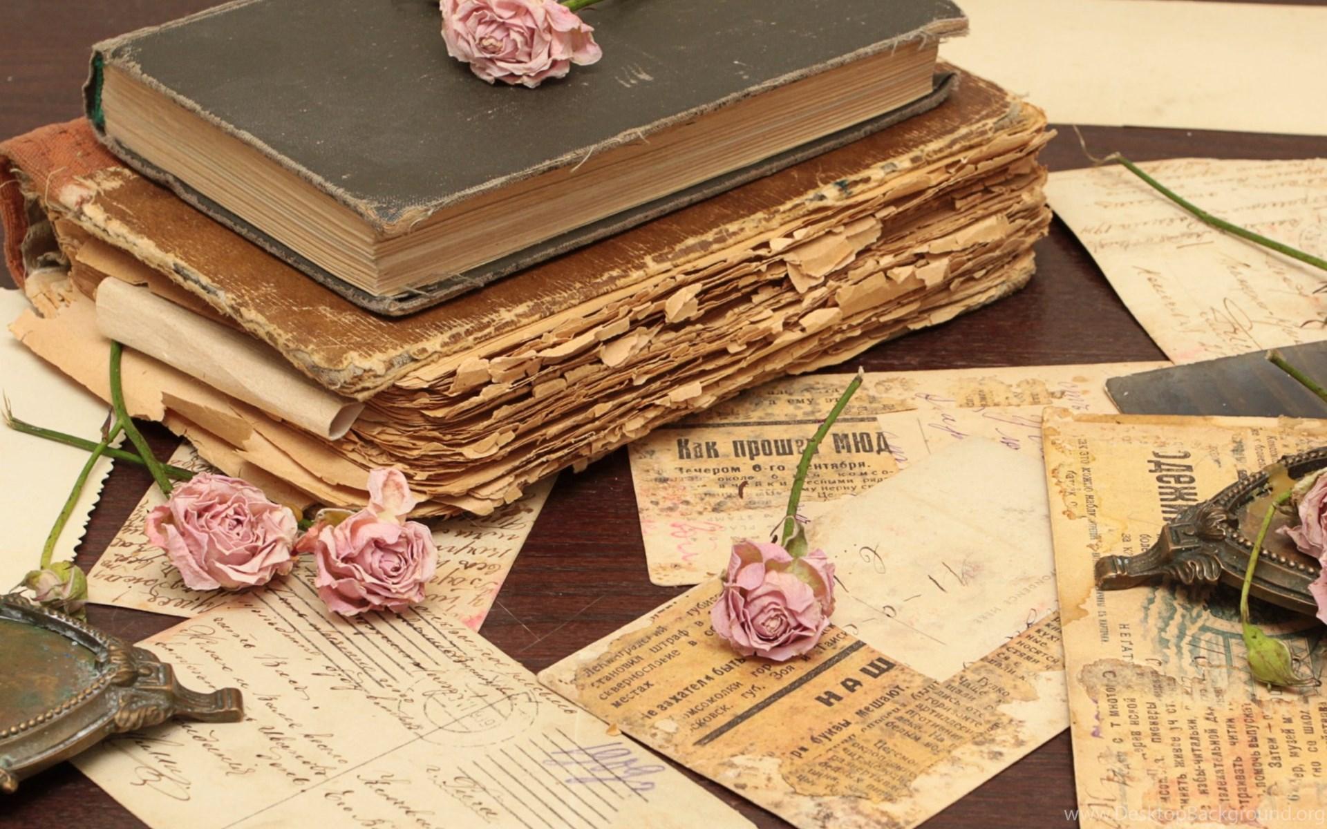 1920x1200 Download Wallpaper 2048x2048 Vintage, Books, Old, Flowers, Roses. Desktop Background