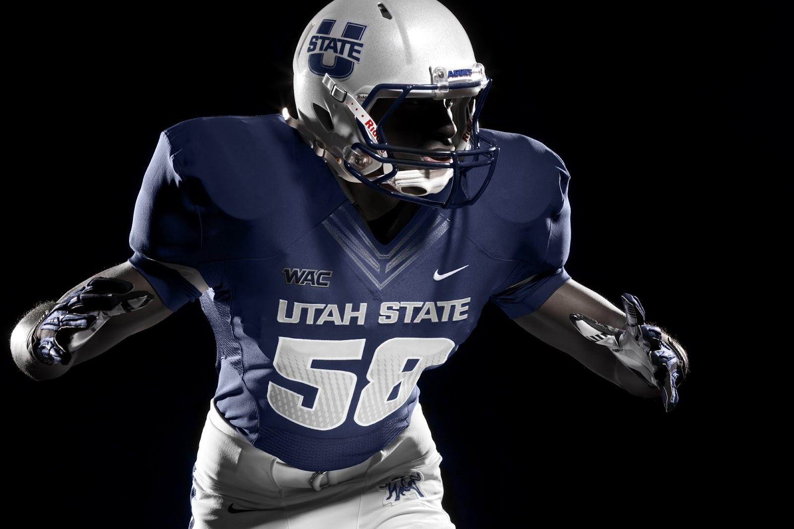 1600x1066 1/-f2qovbhd6 State Wallpaper Blue Football Uniforms