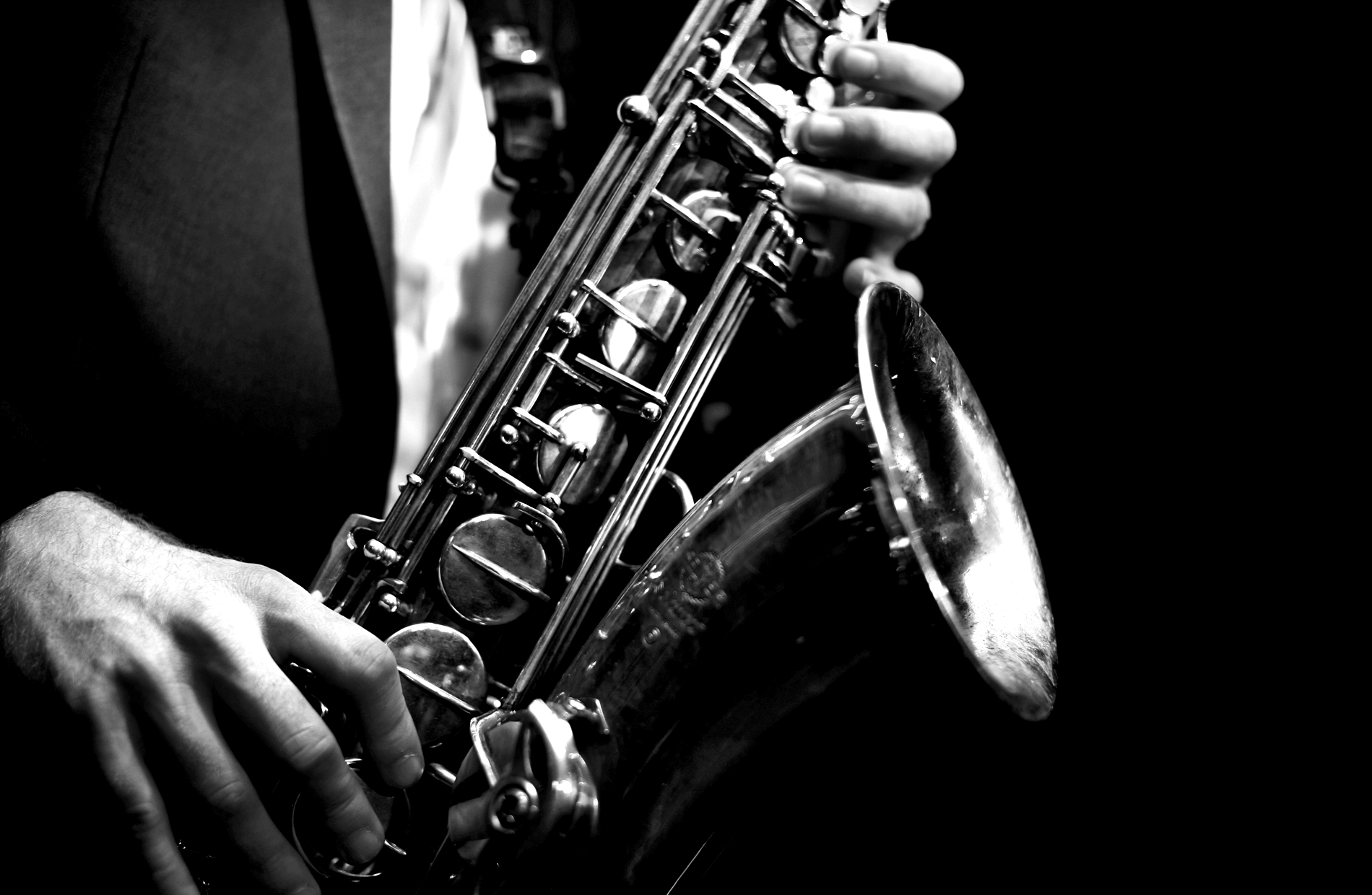 1900x1240 Abstract Saxophone Wallpaper, HD Abstract Saxophone Background on WallpaperBat