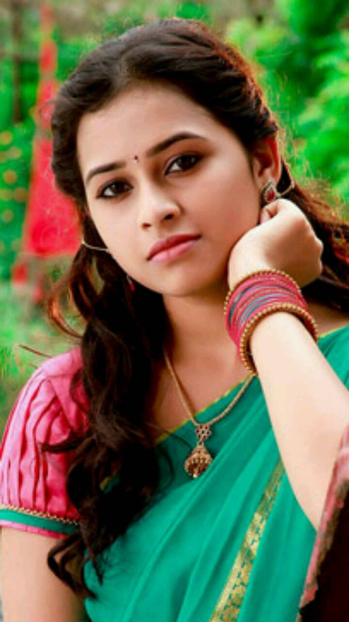 Sri Divya Hd Wallpapers Top Free Sri Divya Hd Backgrounds Wallpaperaccess