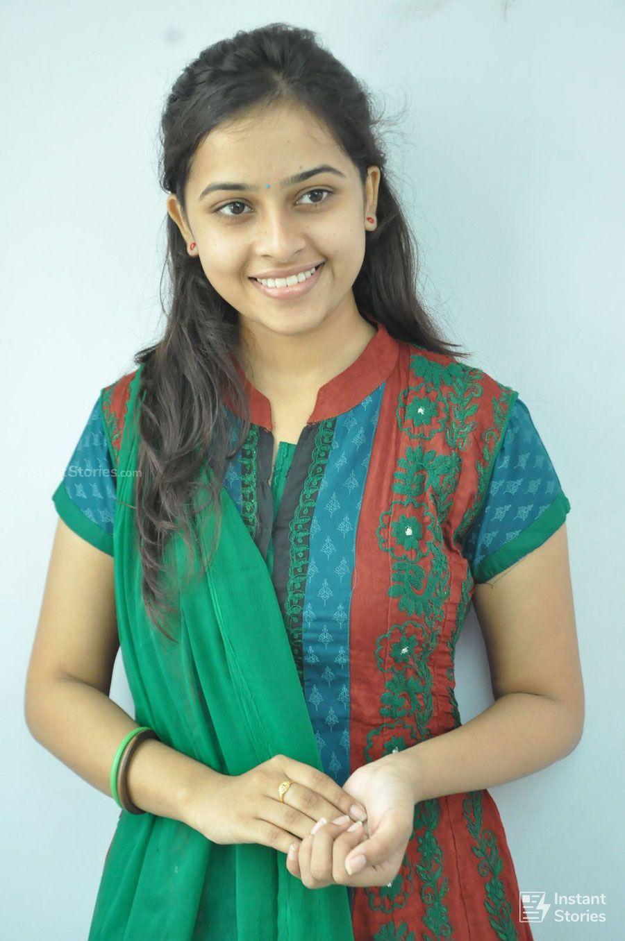 Sri Divya Hd Wallpapers Top Free Sri Divya Hd Backgrounds Wallpaperaccess