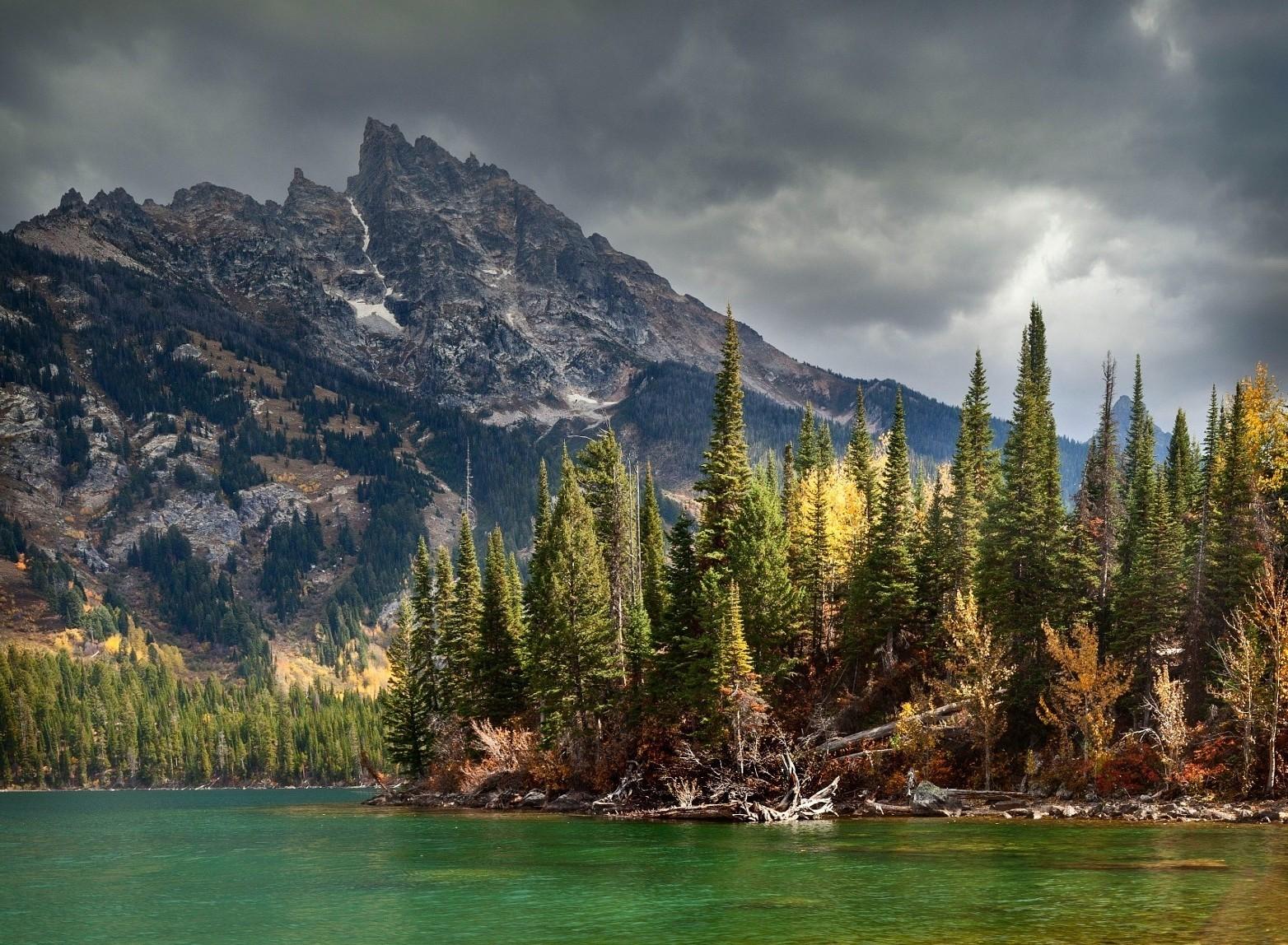 1564x1148 lake mountain forest clouds storm water trees summer nature landscape wallpaper