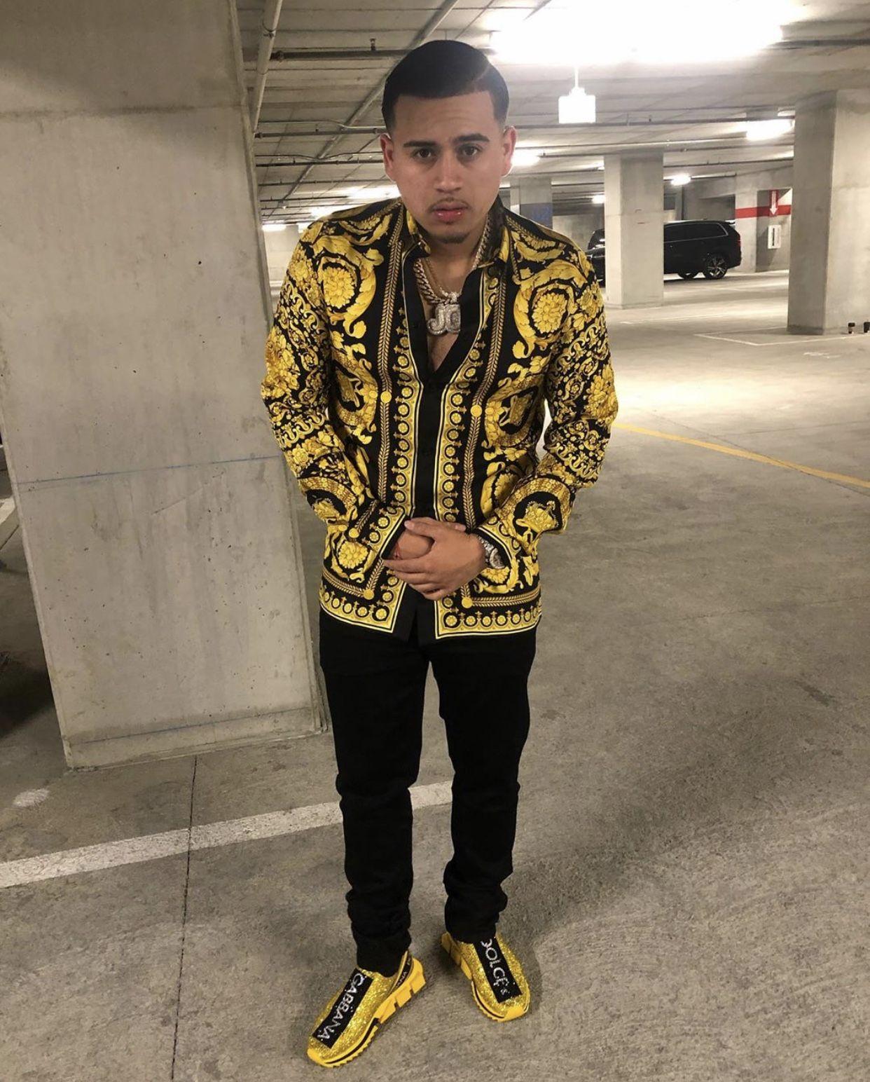 1242x1544 jop #fuerzaregida. Mexican outfit, Famous singers, Cute guys